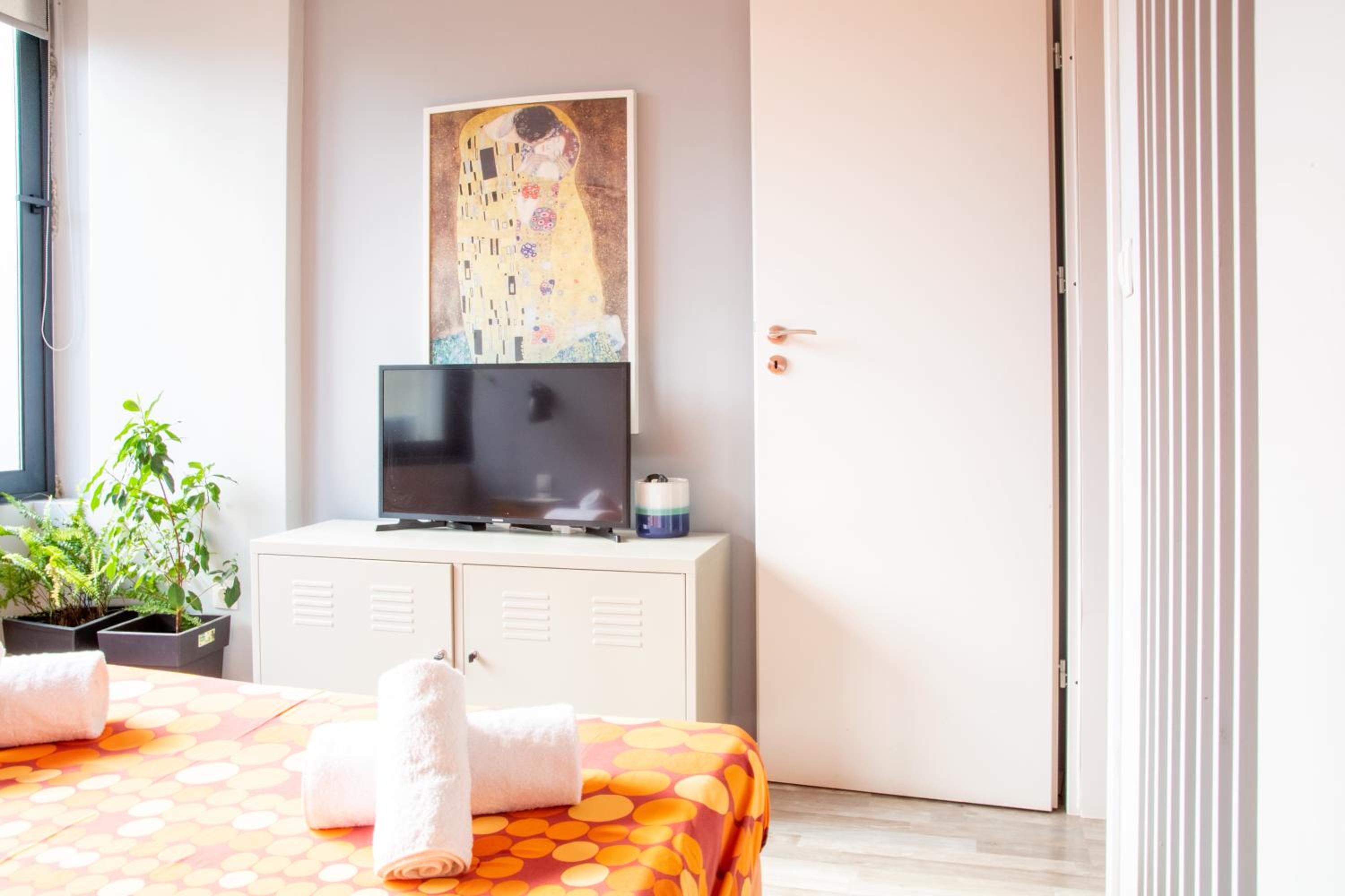 Ermou 18 Mosaics boutique apartment