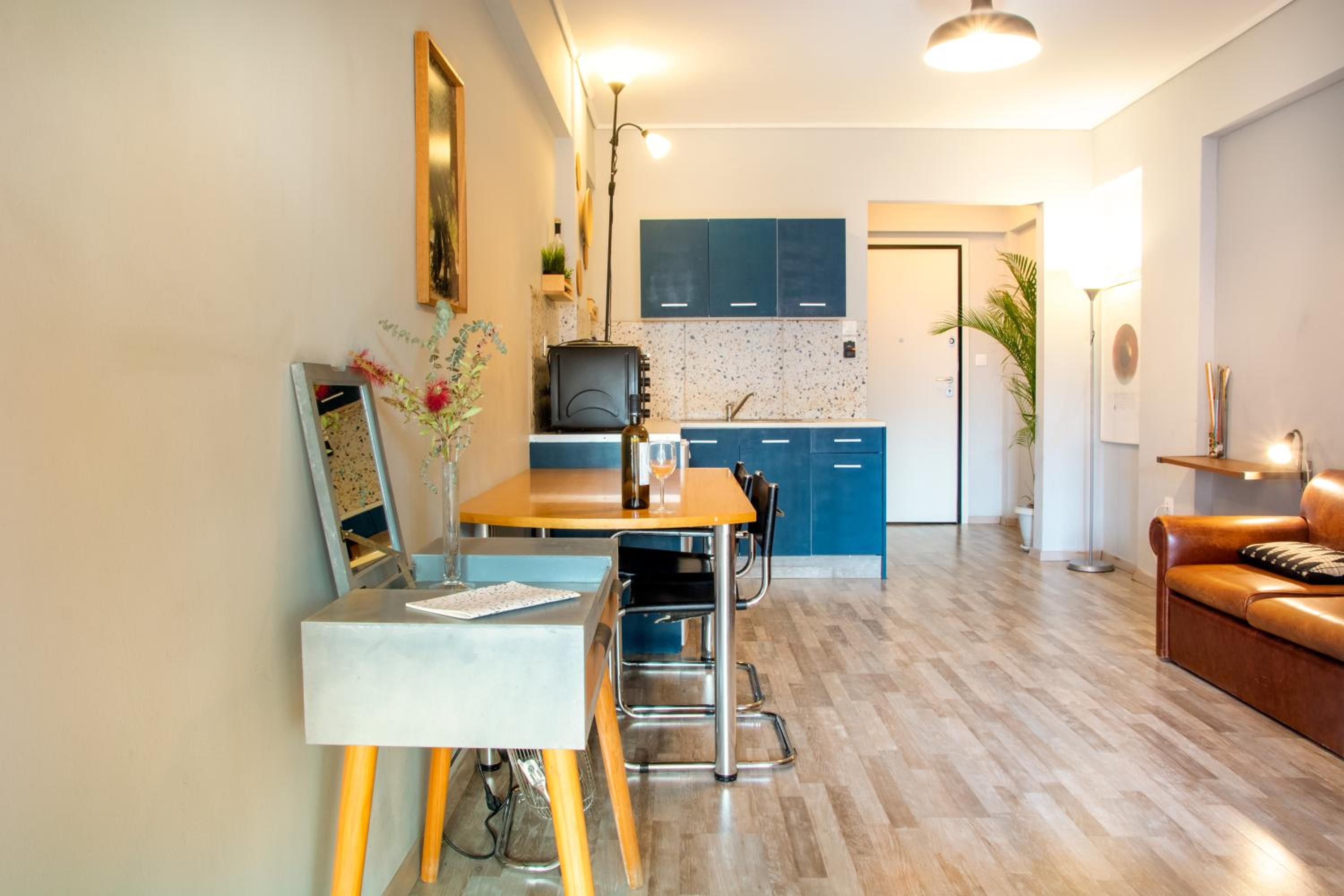 Ermou 18 Mosaics boutique apartment