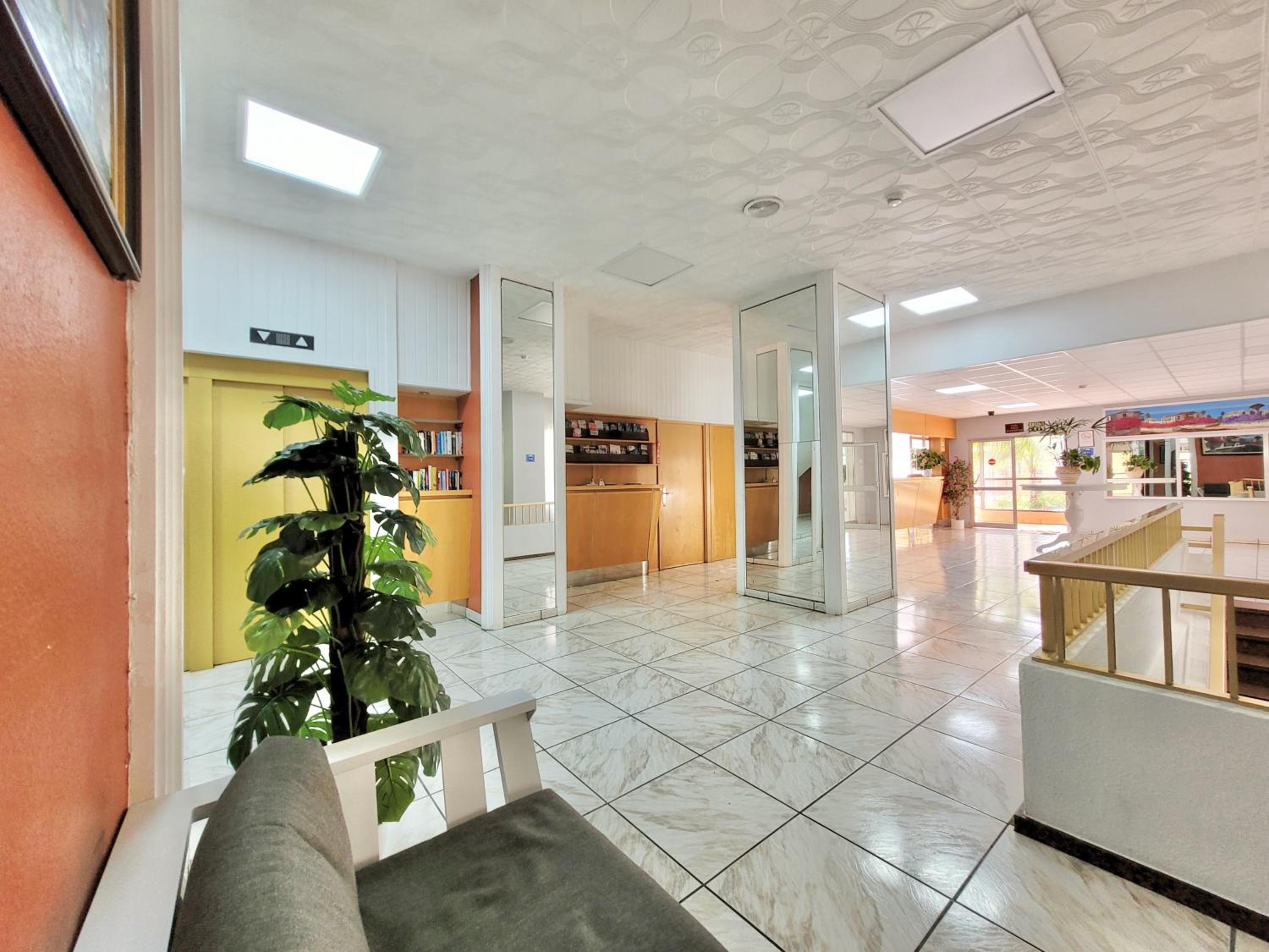 recepcion & lobby