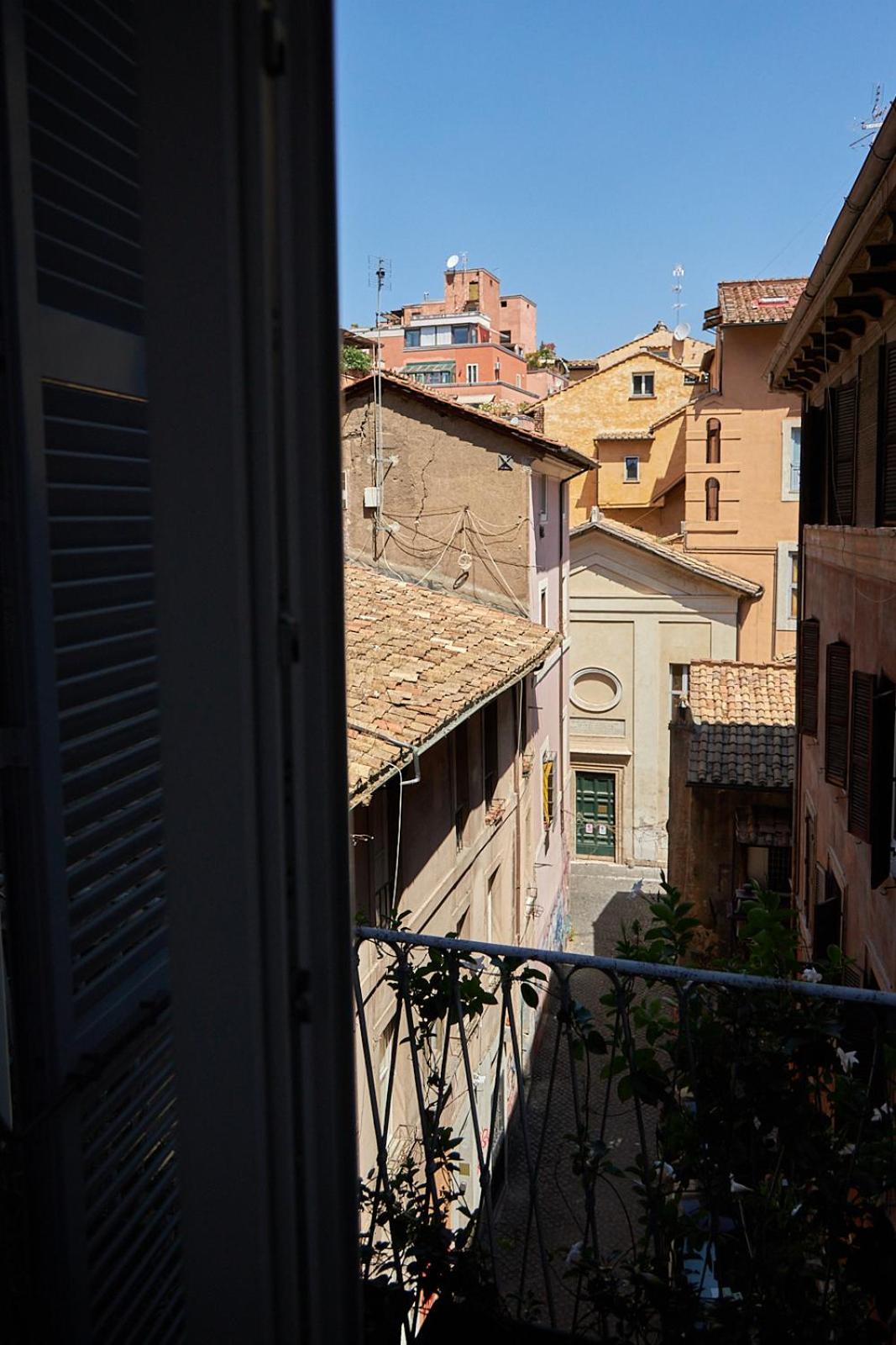 The Roman Empire Guesthouse