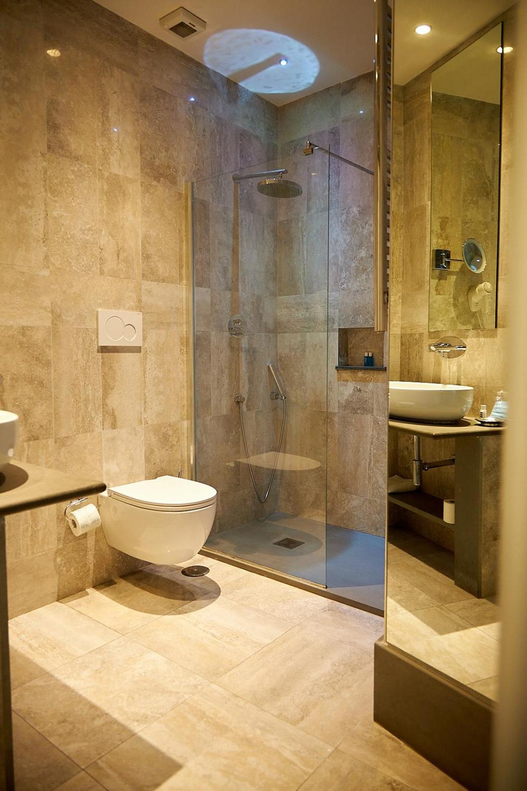 The Roman Empire Guesthouse