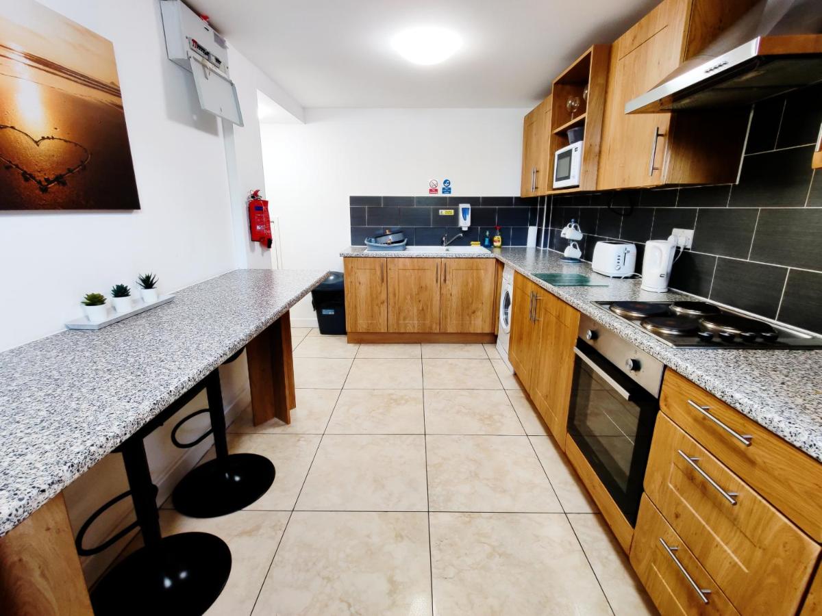 Bradford Vacations - Accommodation Bradford - Property Image 40
