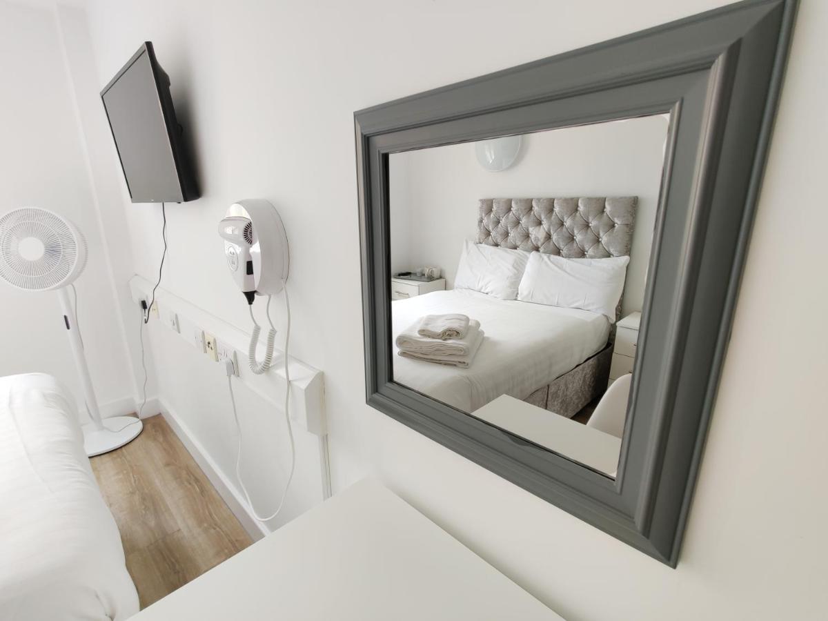 Bradford Vacations - Accommodation Bradford - Property Image 8