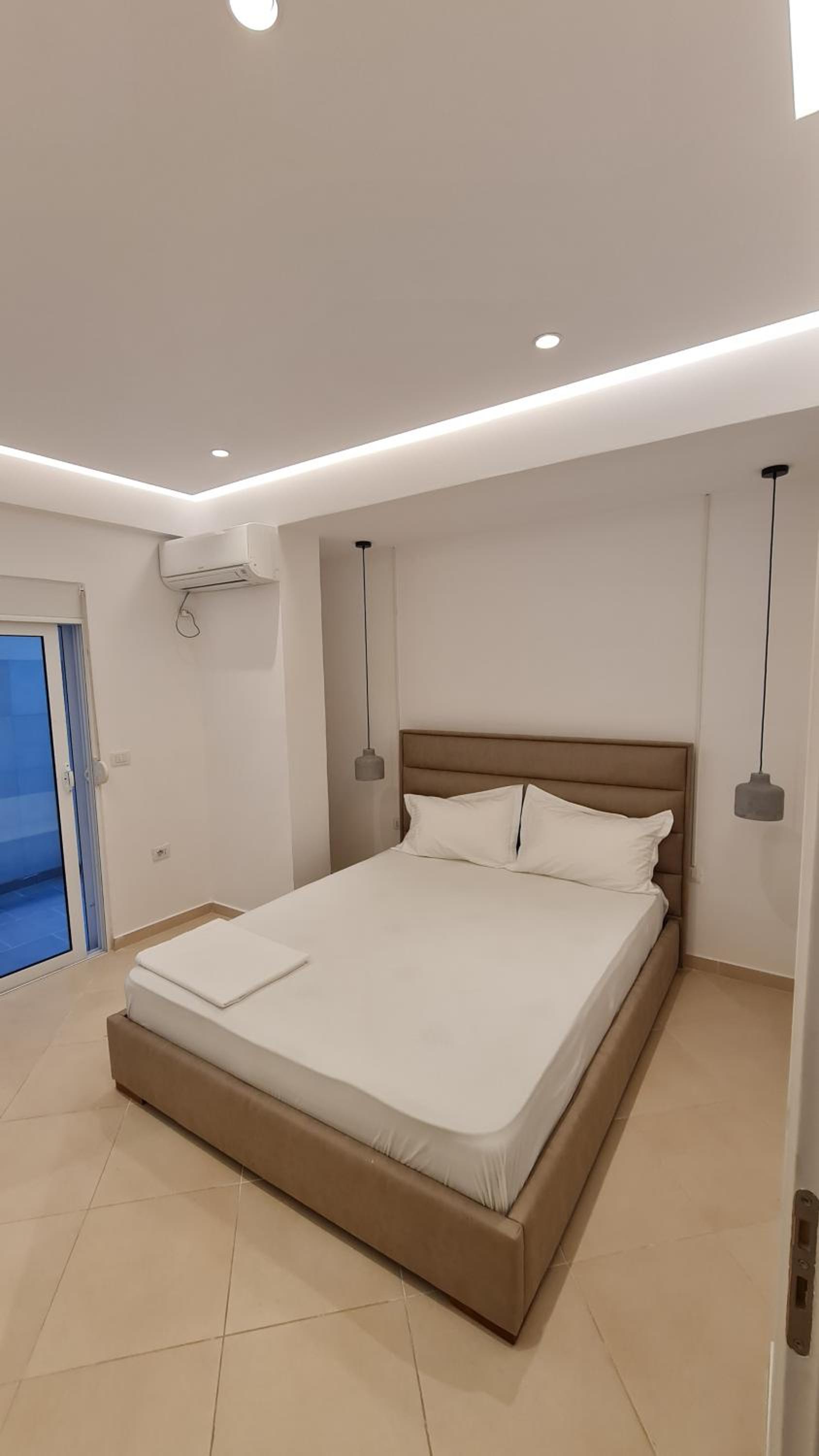 Sea and City view Apartment