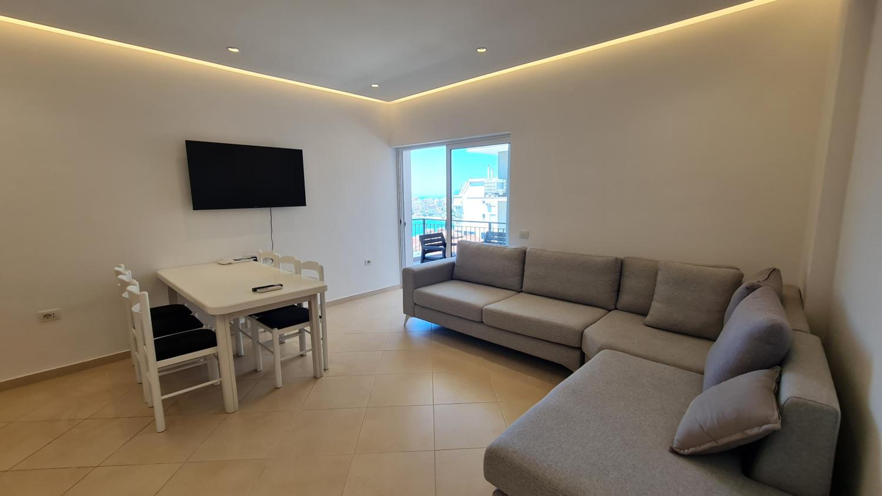 Sea and City view Apartment