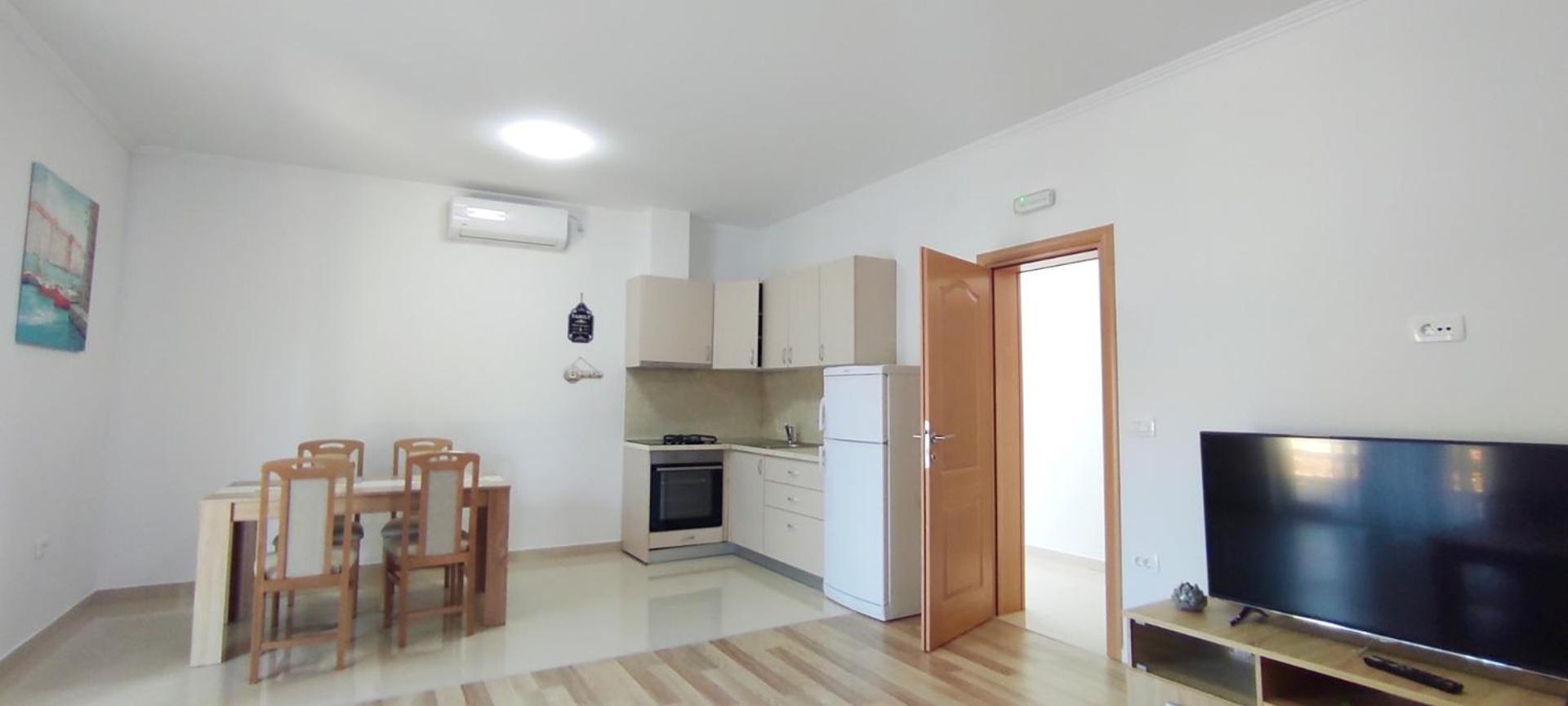 One Bedroom Apartment Gogo with Private Parking view 5