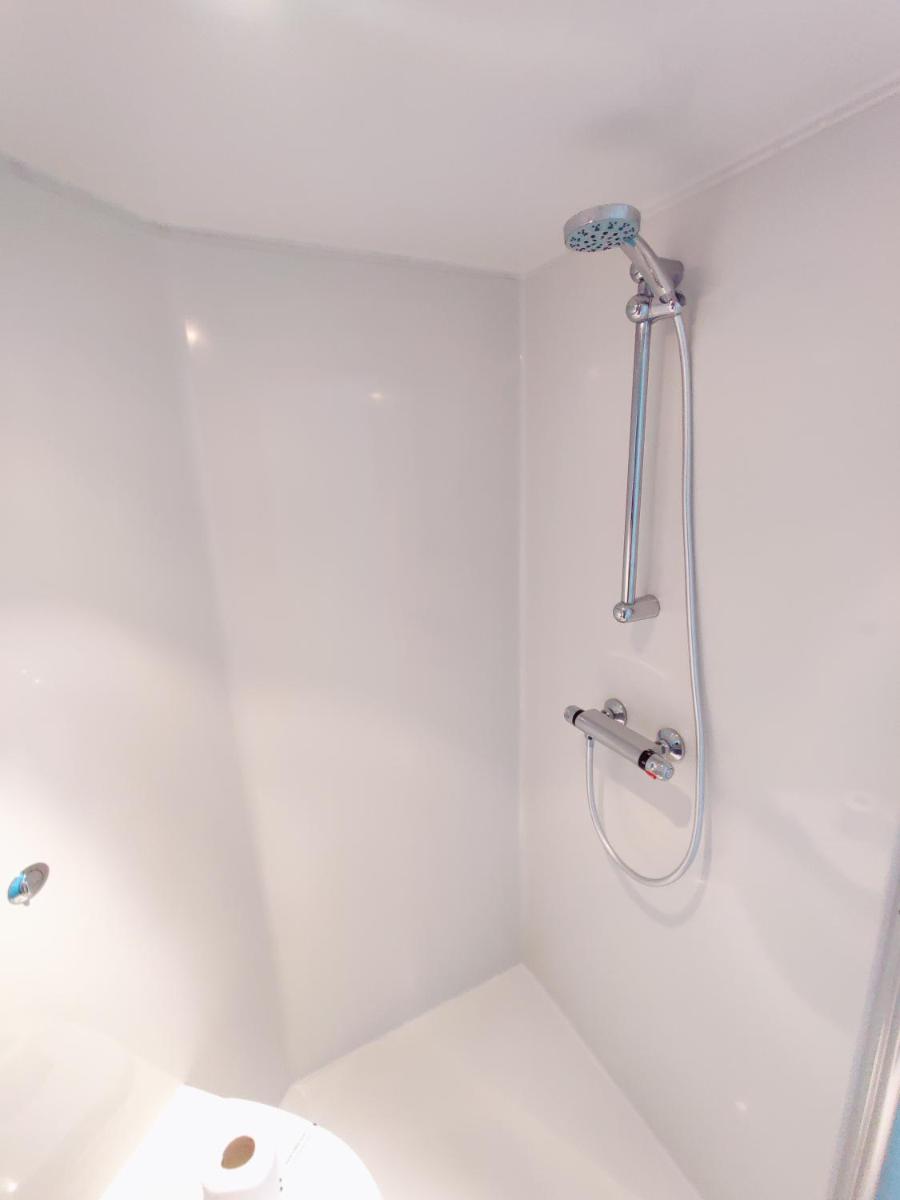 Bradford Vacations - Accommodation Bradford - Property Image 16