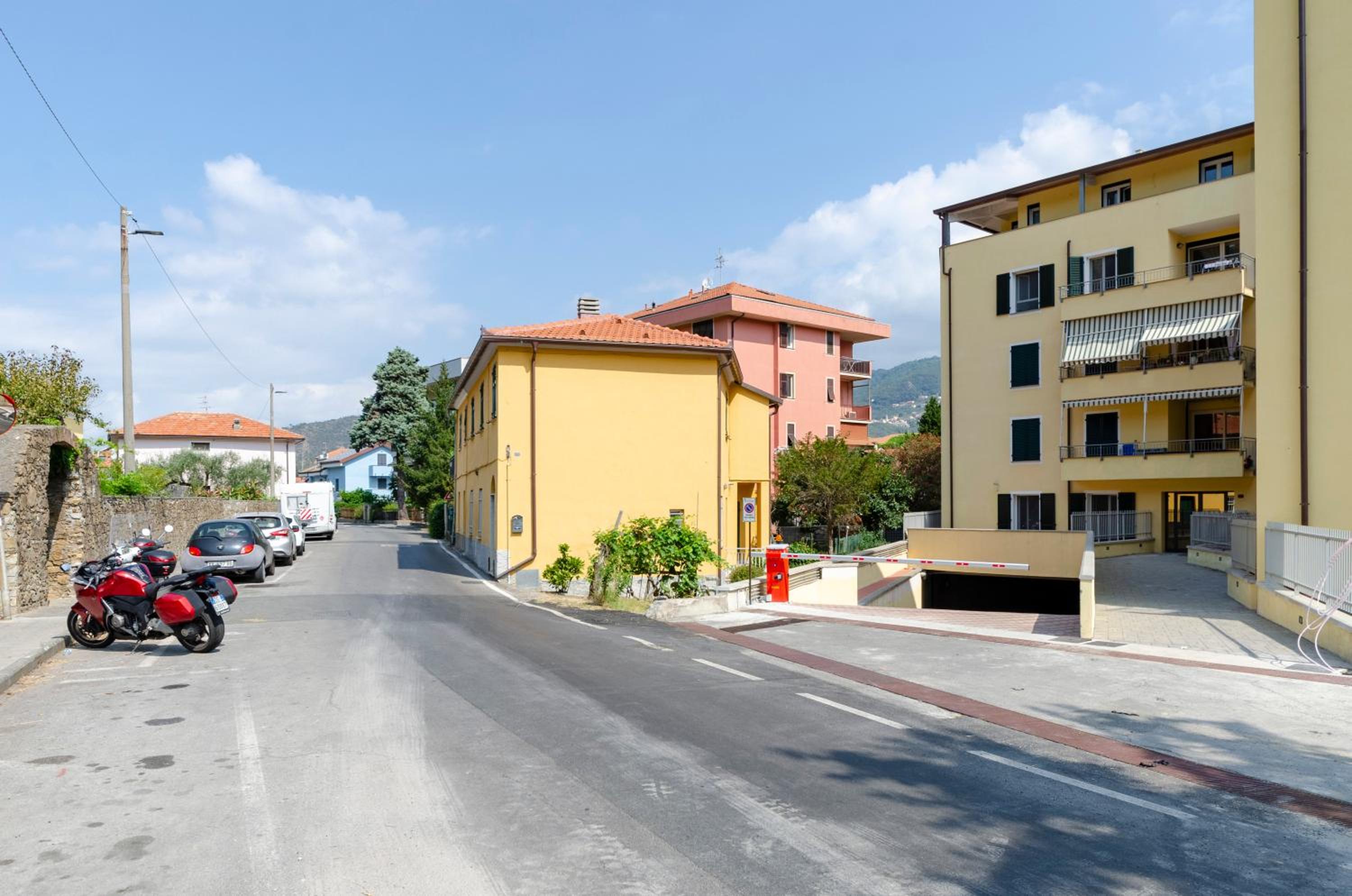 JOIVY Flat with Terrace & Parking view 5