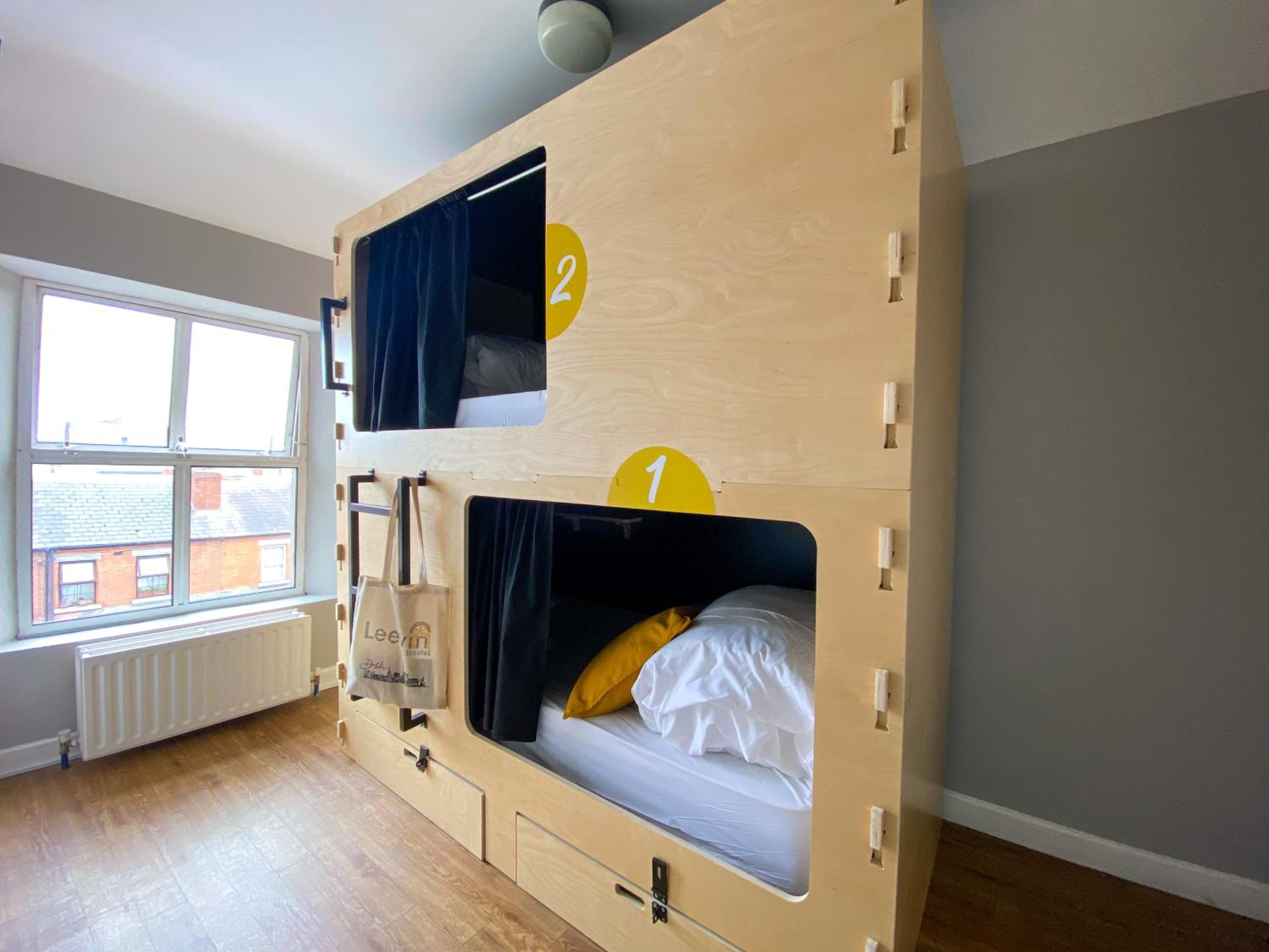 Leevin Stay Hostel