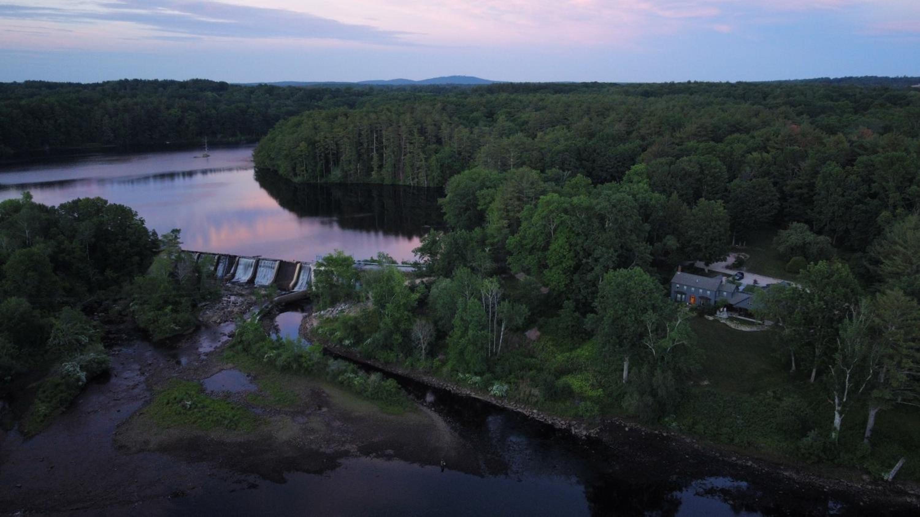 Riverhouse - Property Image 60