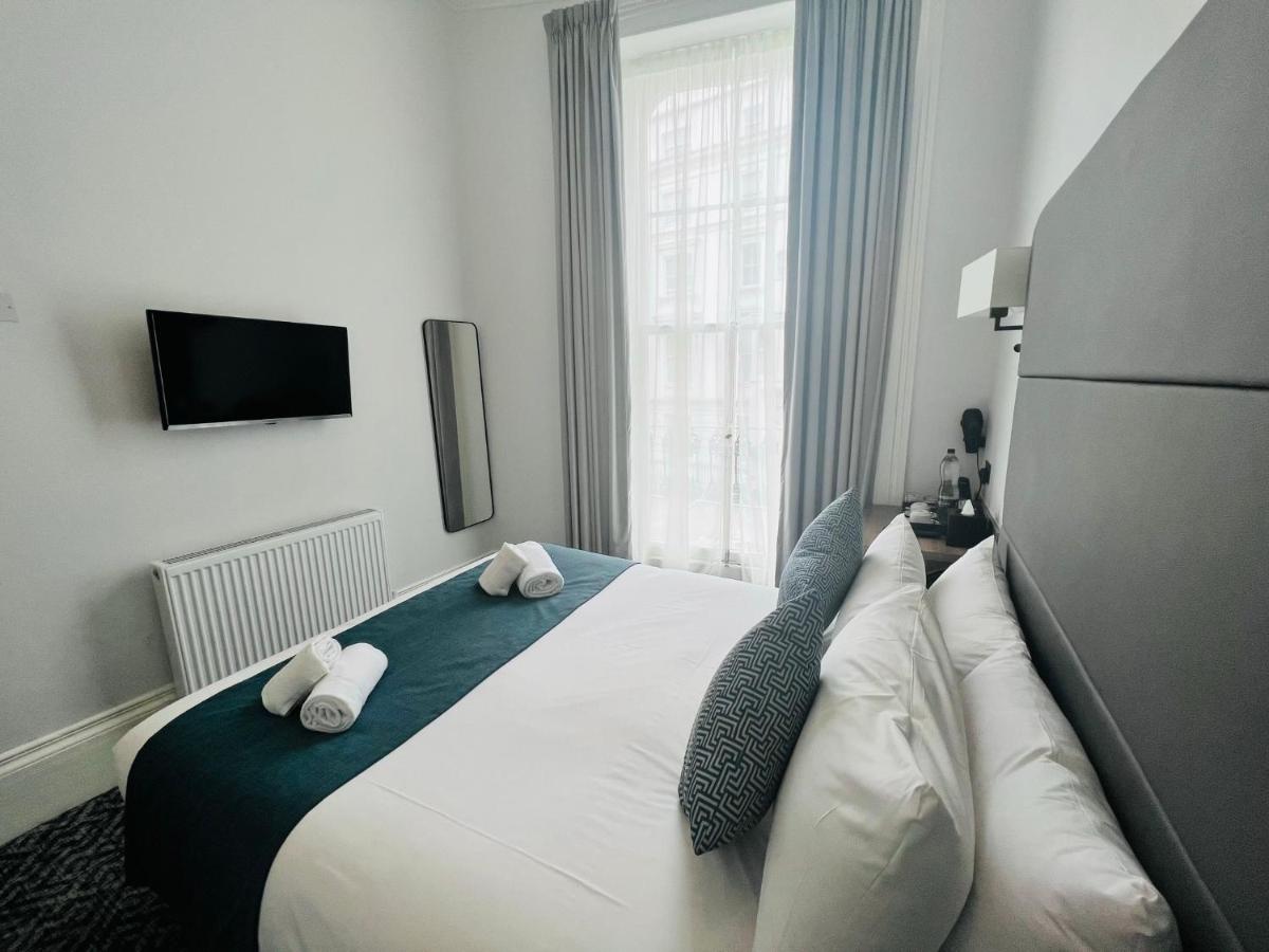 The J Hyde Park 27