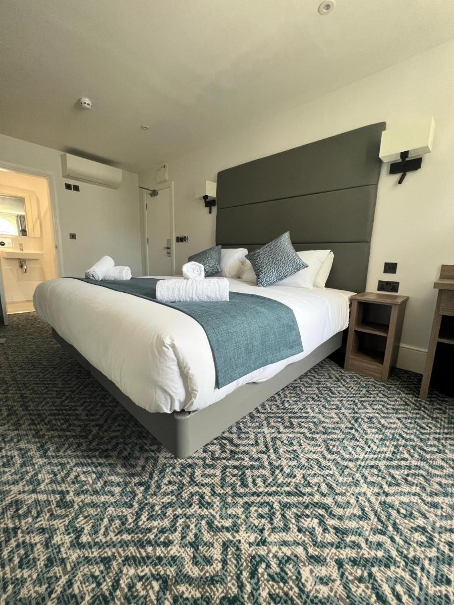 The J Hyde Park 11