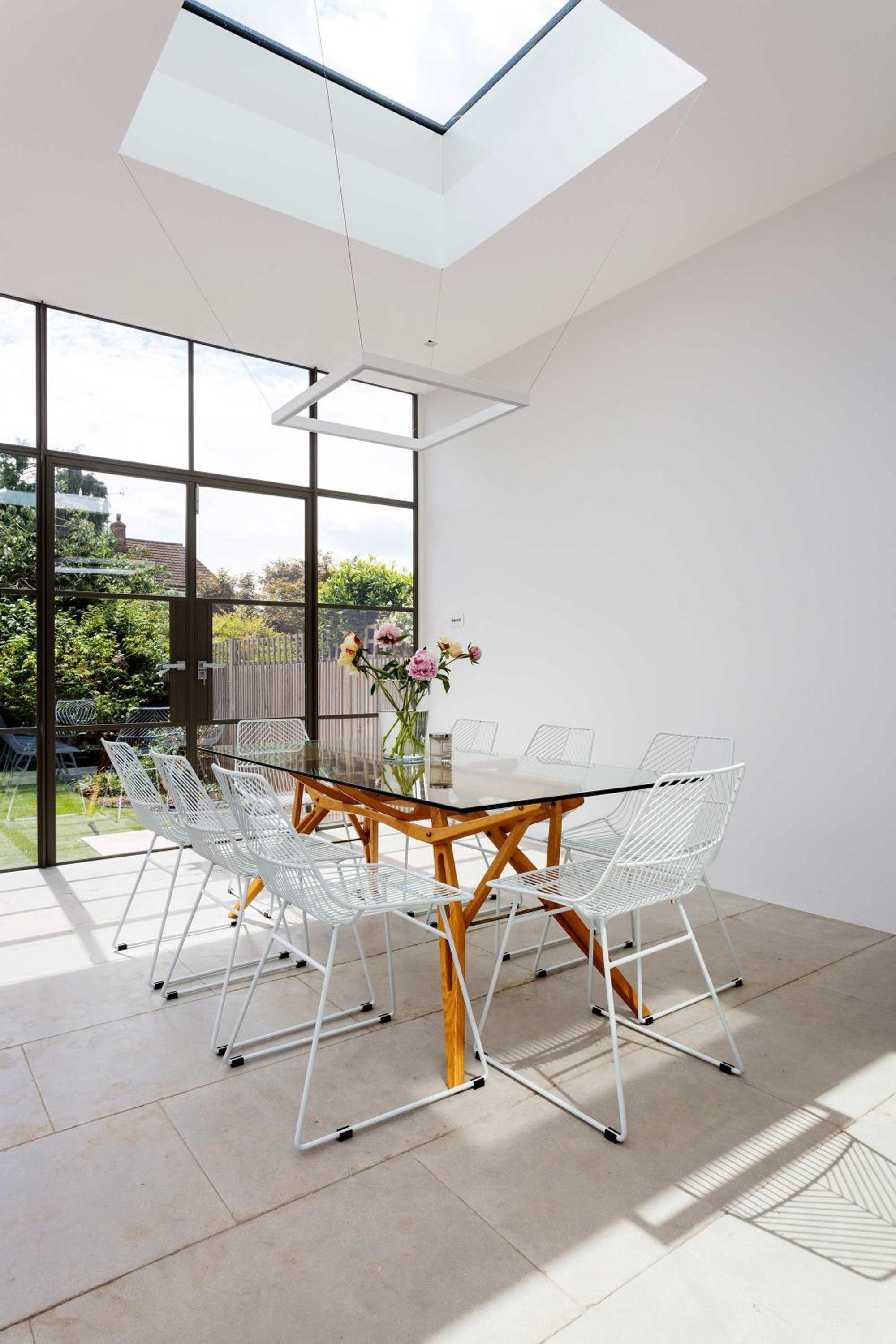 Veeve - Quartz House