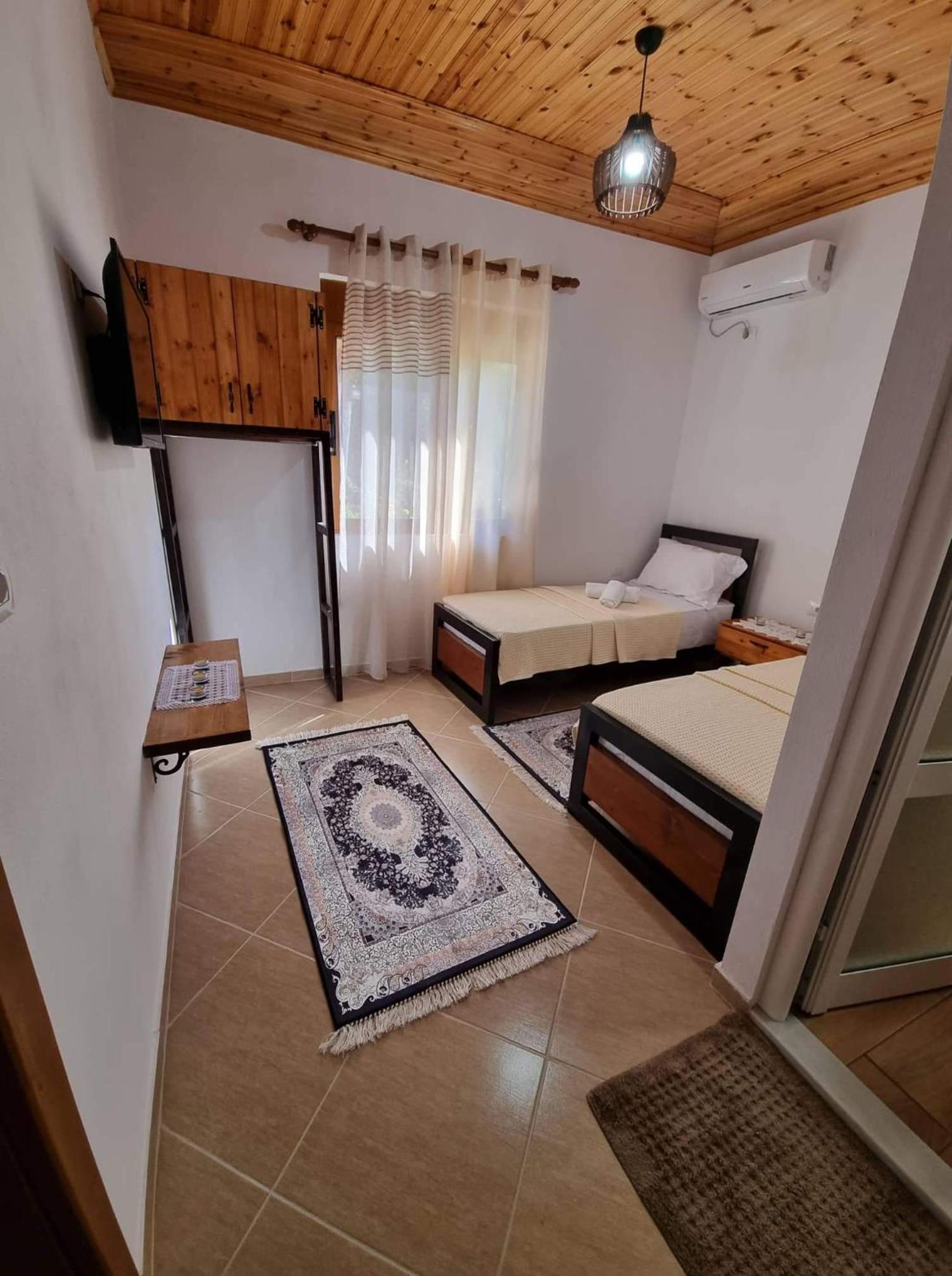 B Vishe Guest House
