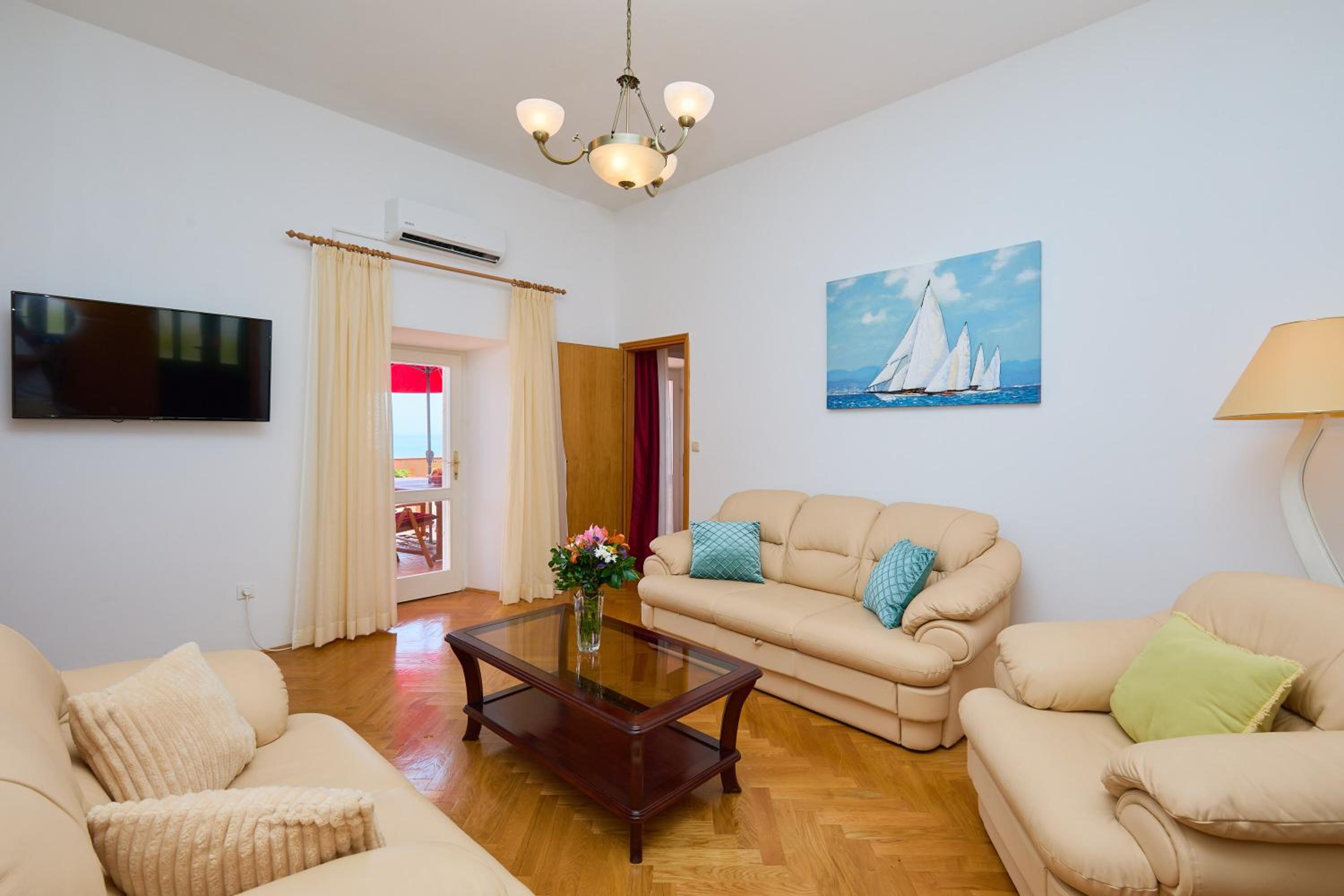 Apartman Ani view 2