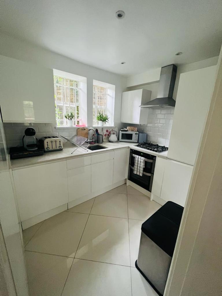2 Bedroom Apartment close to Camden Town