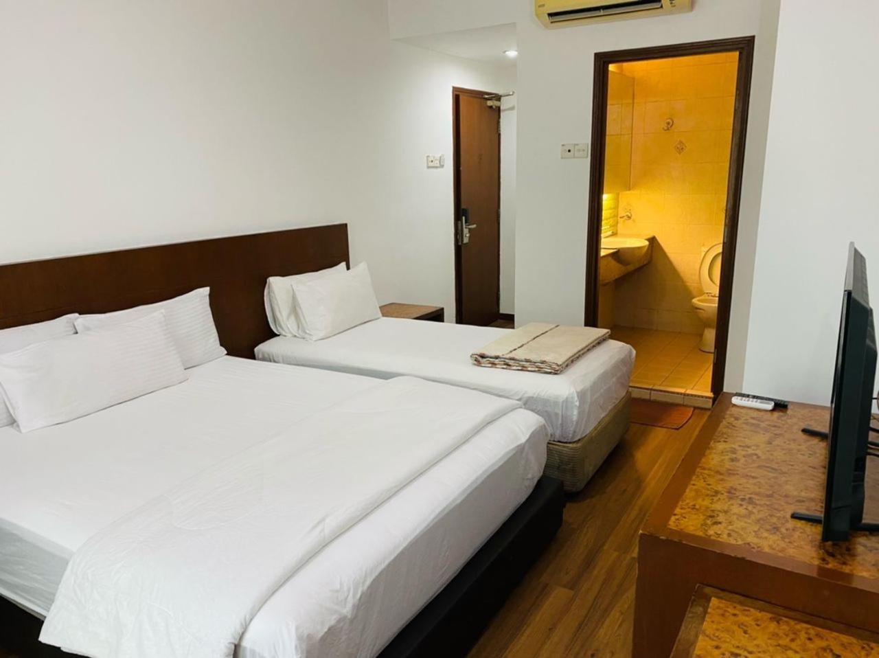 EE HOTEL Johor Jaya