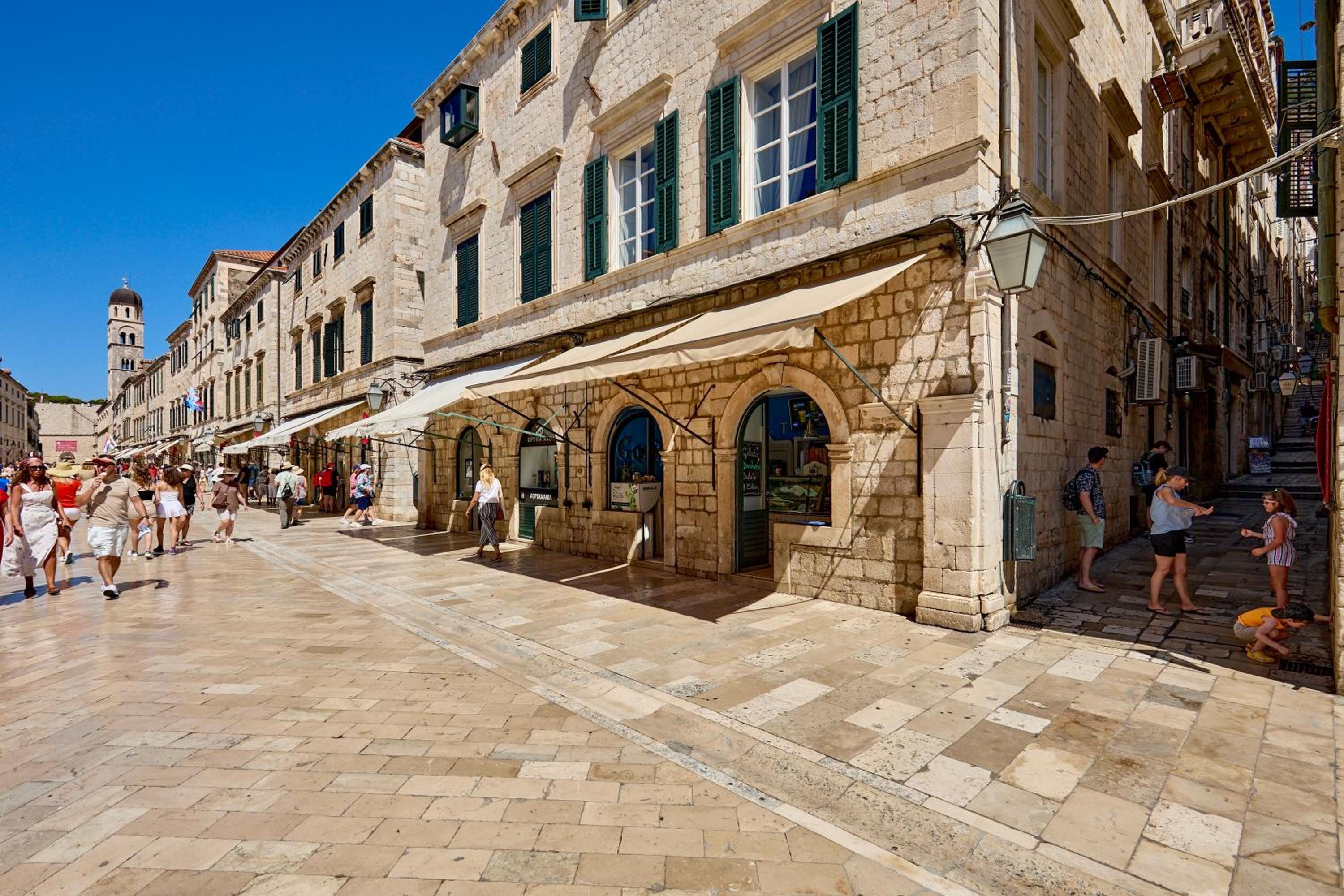 Old Town Casa Nevia- Deluxe Holiday Home in Dubrovnik with Stunning Views