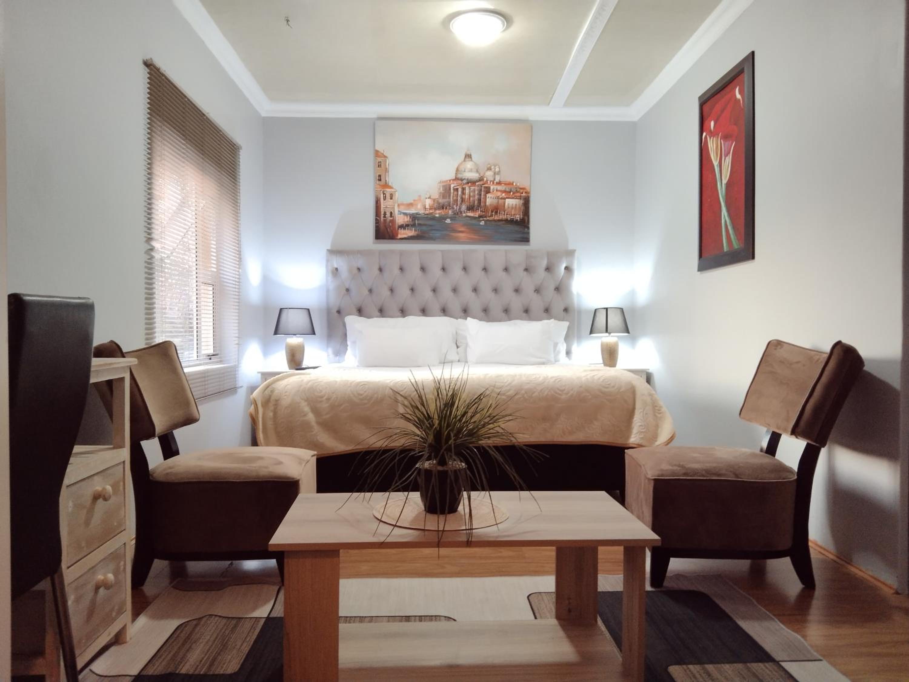 Menlyn Mews Guesthouse view 4