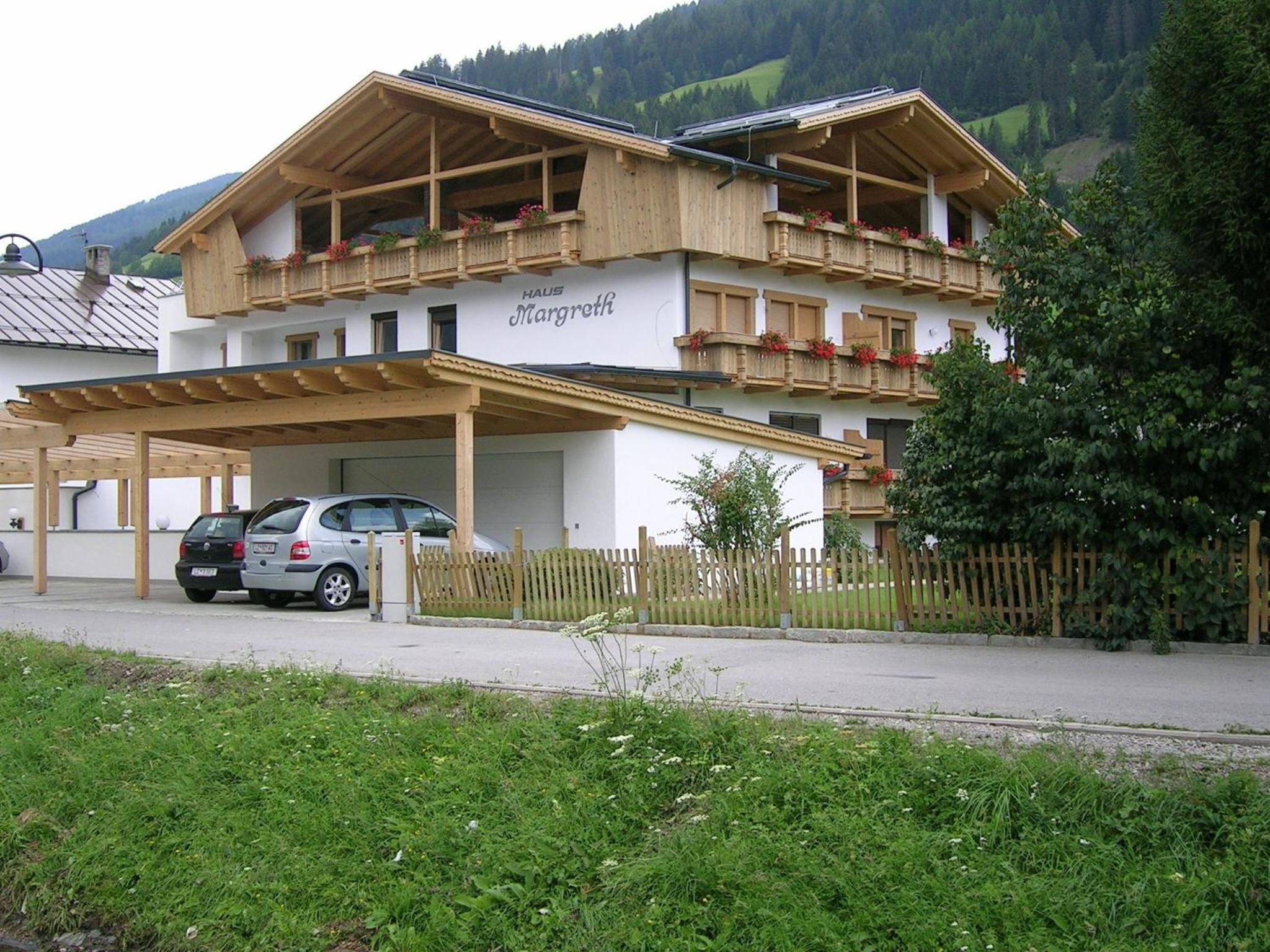 Photo 20