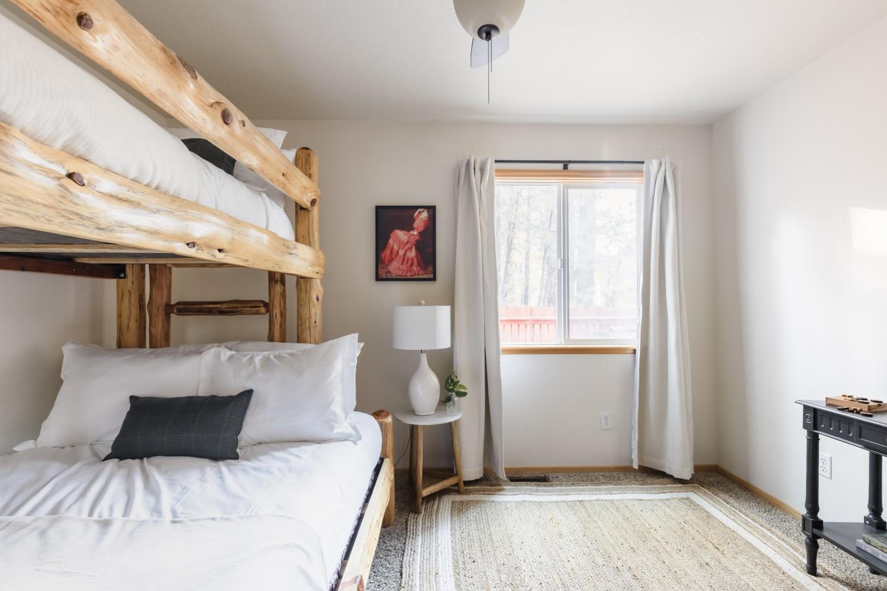 Walk to Ski Resort Lift • Deck Hot Tub Game Loft Jumper by AvantStay