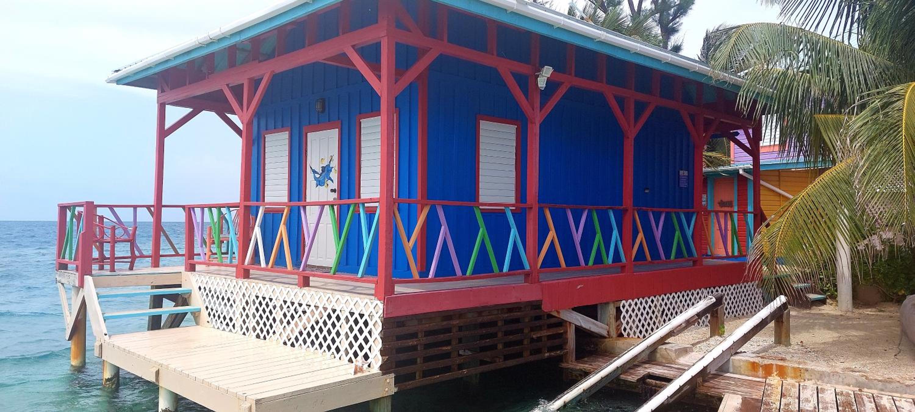 King Lewey's Island Resort