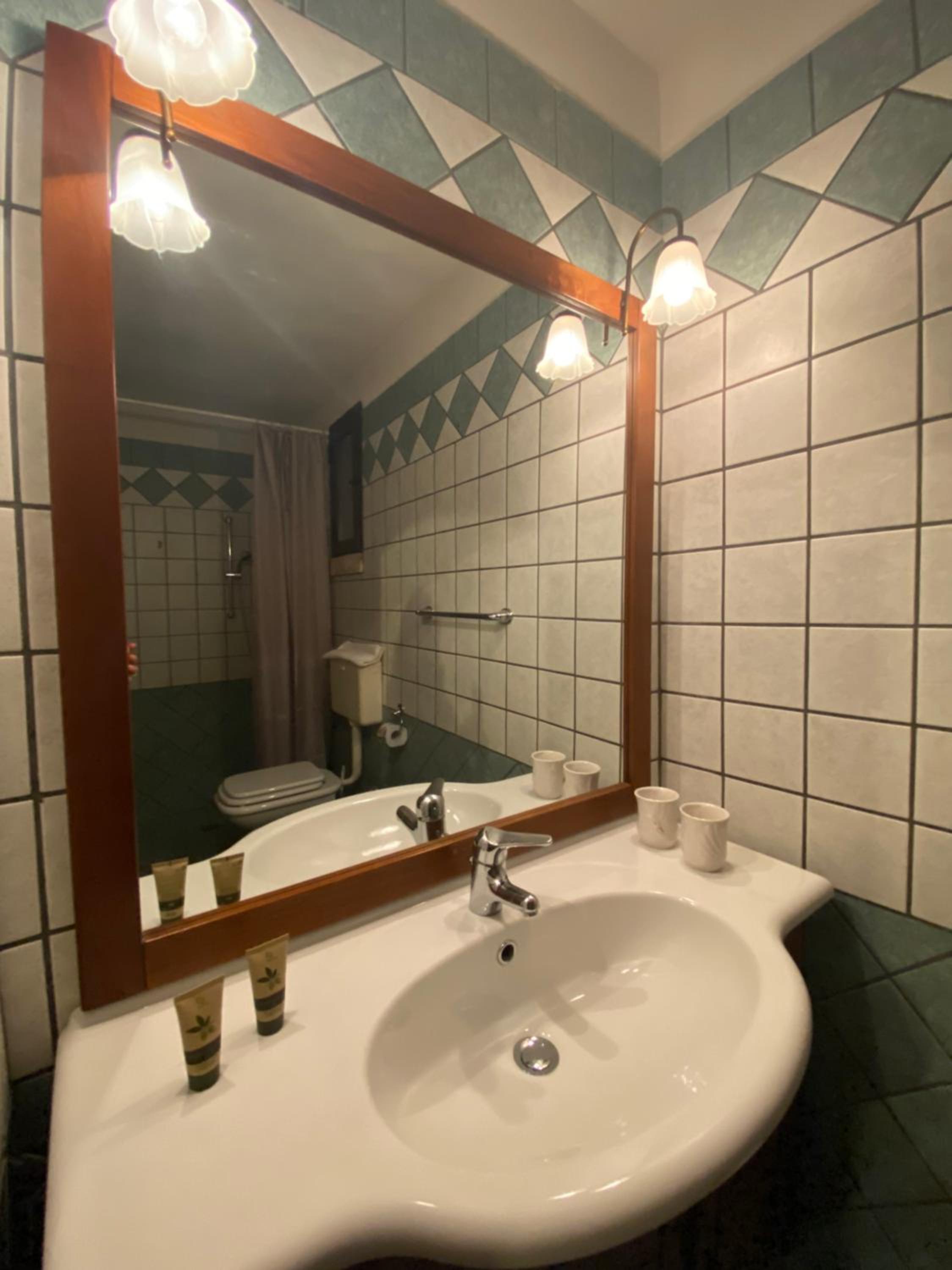 Photo 31
