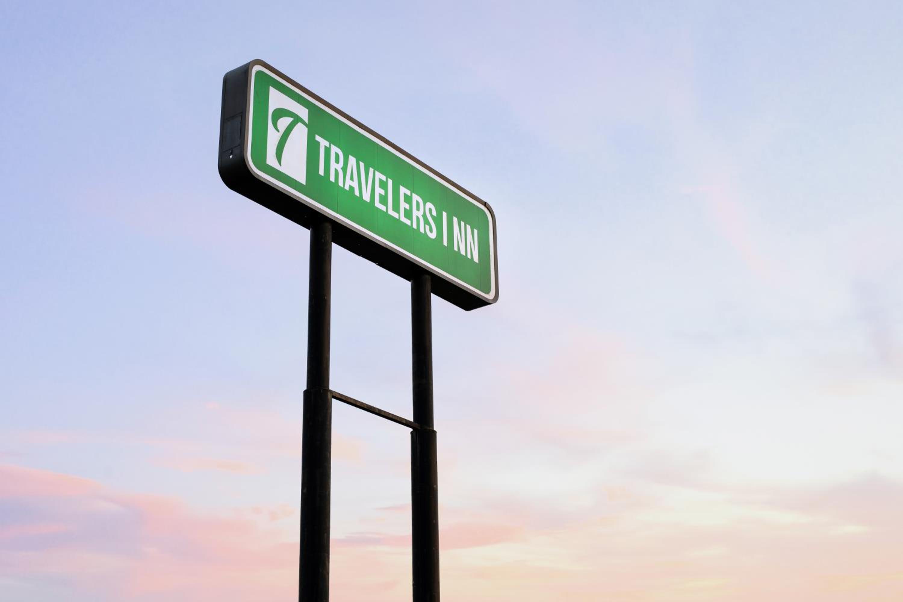 Medford Vacations - Travelers Inn Medford I-5 - Property Image 17
