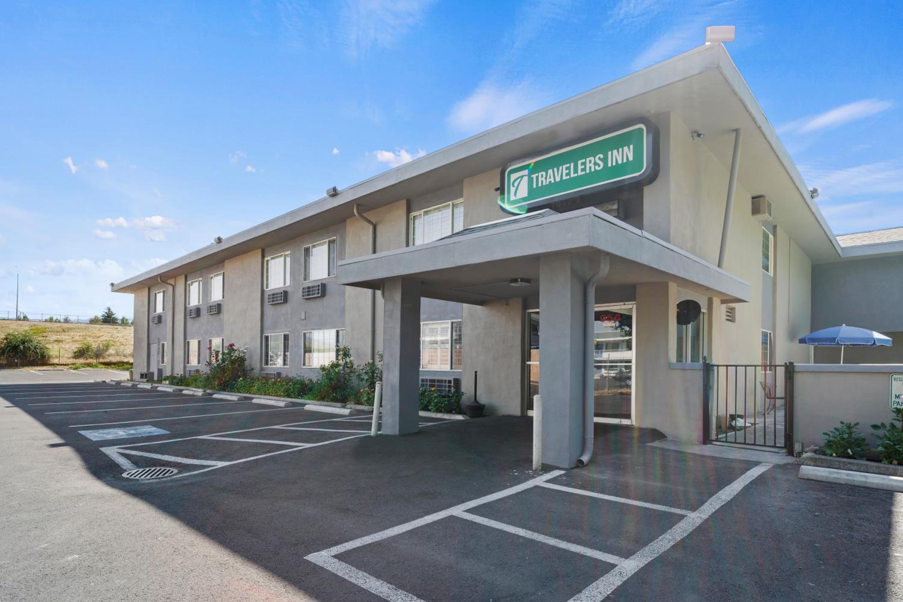 Medford Vacations - Travelers Inn Medford I-5 - Property Image 19