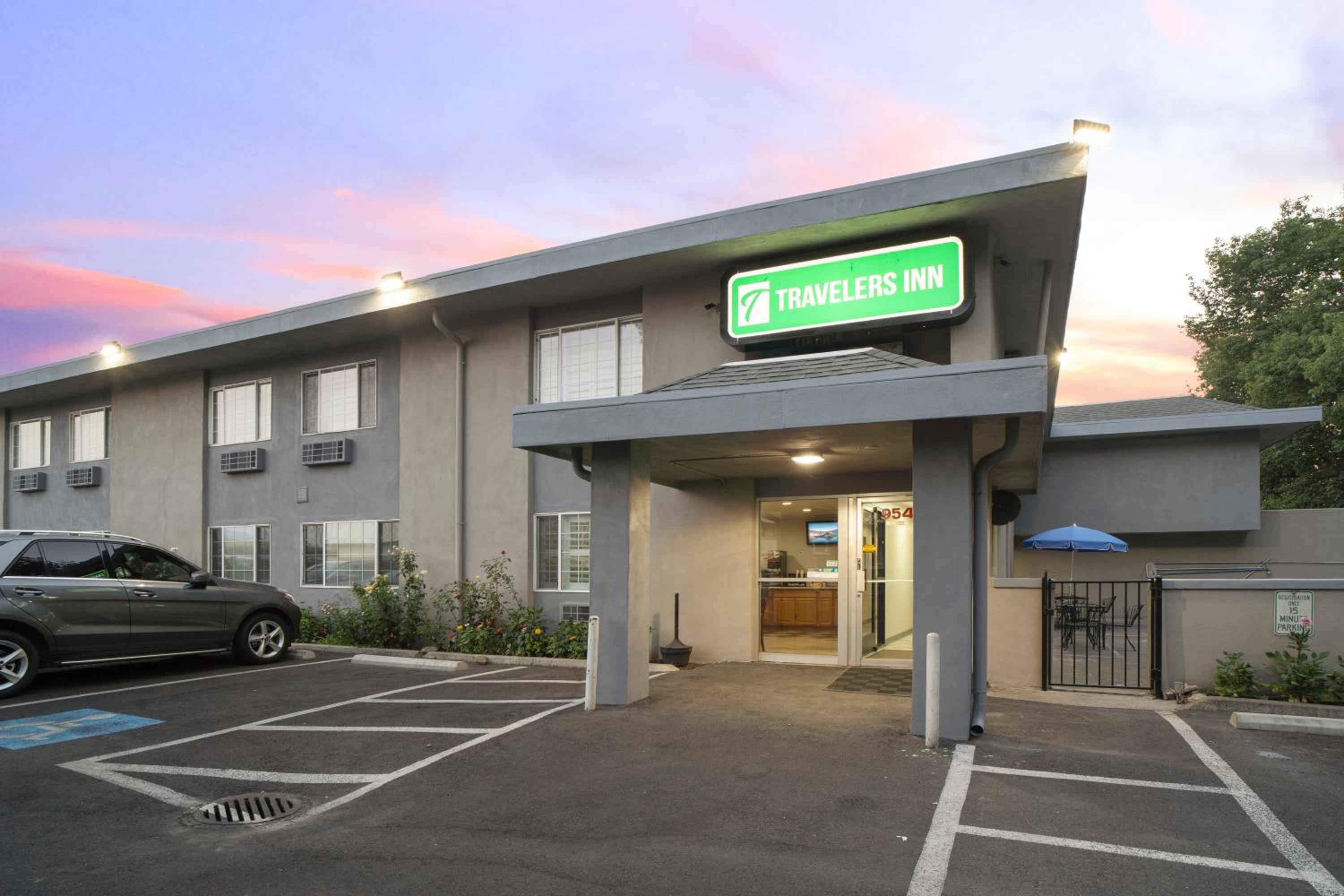 Medford Vacations - Travelers Inn Medford I-5 - Property Image 20