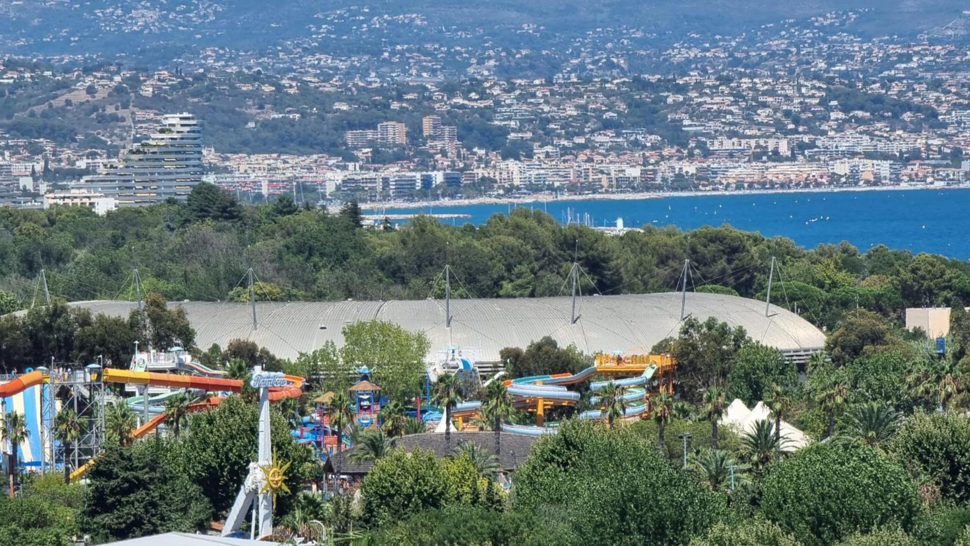LUXURY APPARTEMENT Vue MER PANORAMIQUE