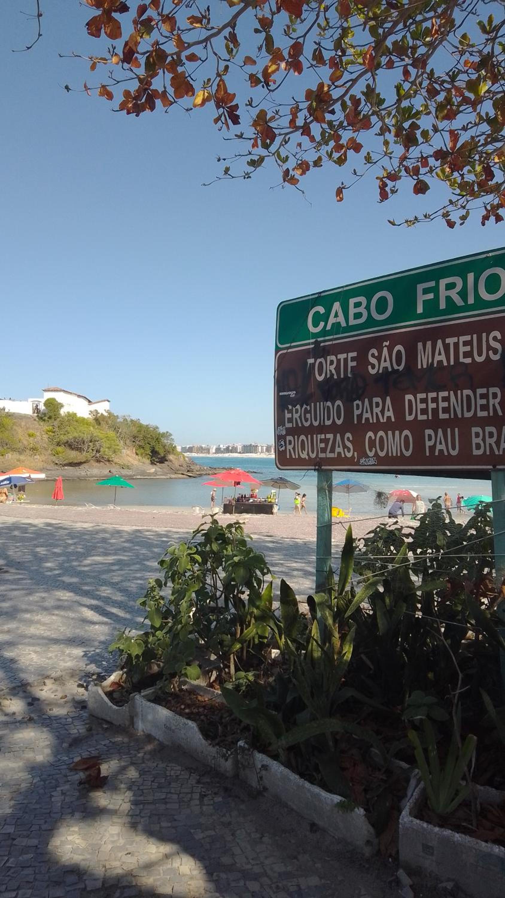 Casa aconchegante 100m da praia do Forte Cabo Frio