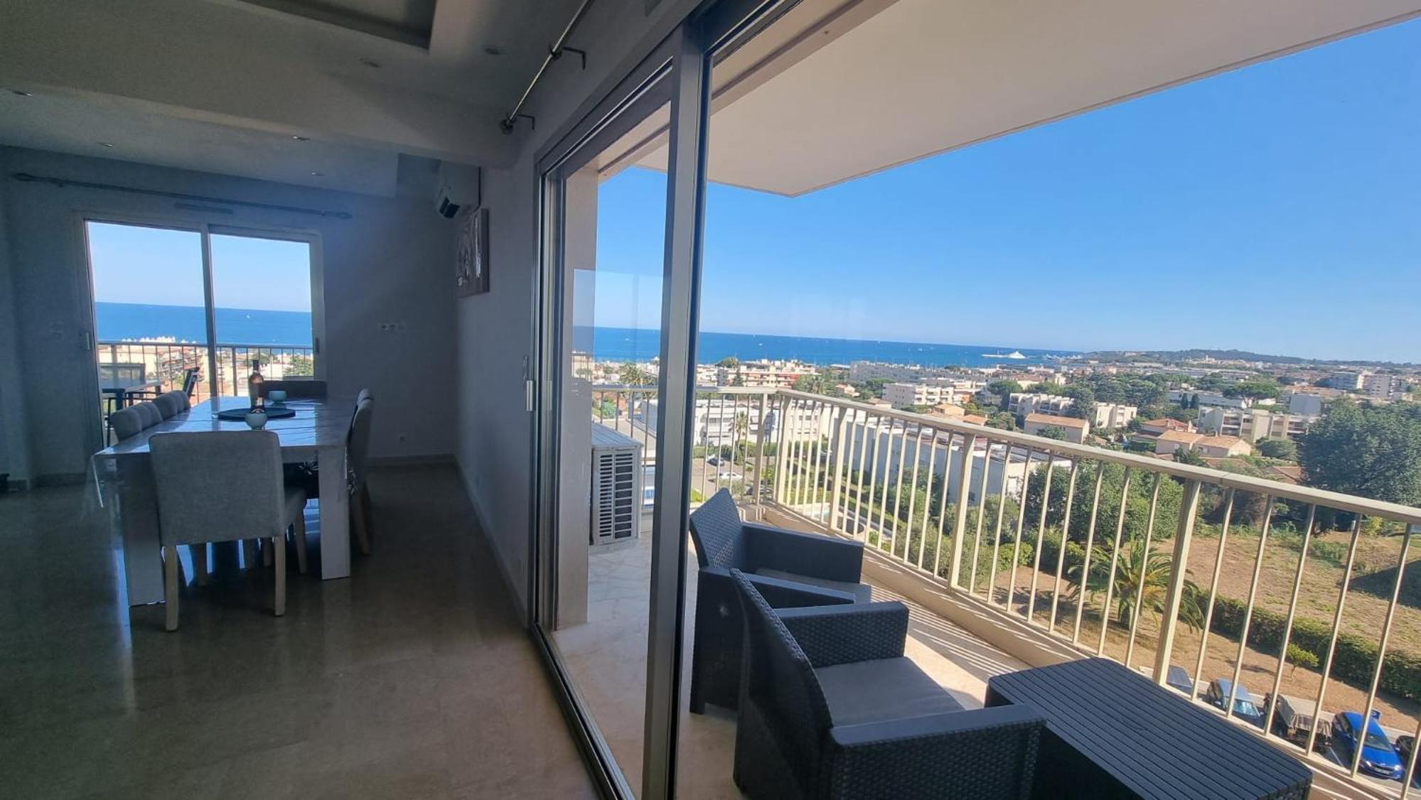 LUXURY APPARTEMENT Vue MER PANORAMIQUE