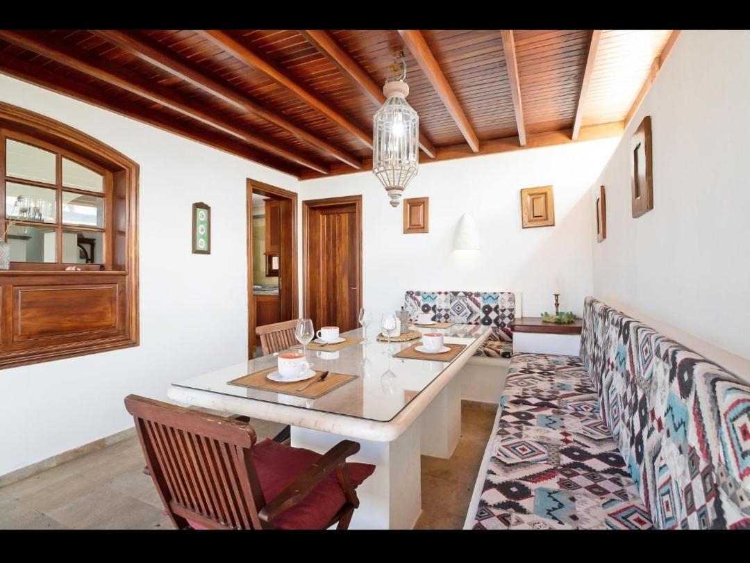 VILLA HELEN