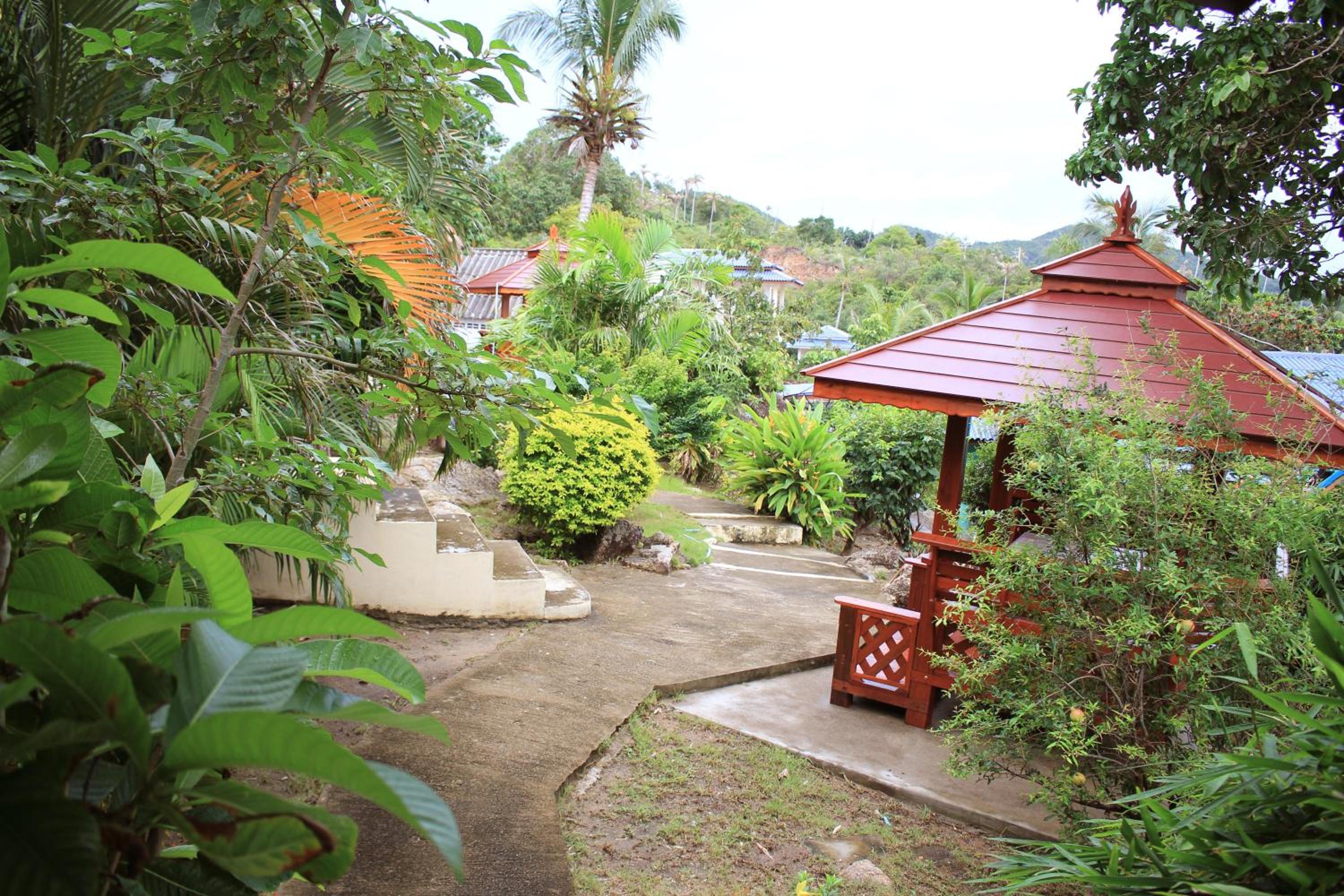 Dragon Hut Resort