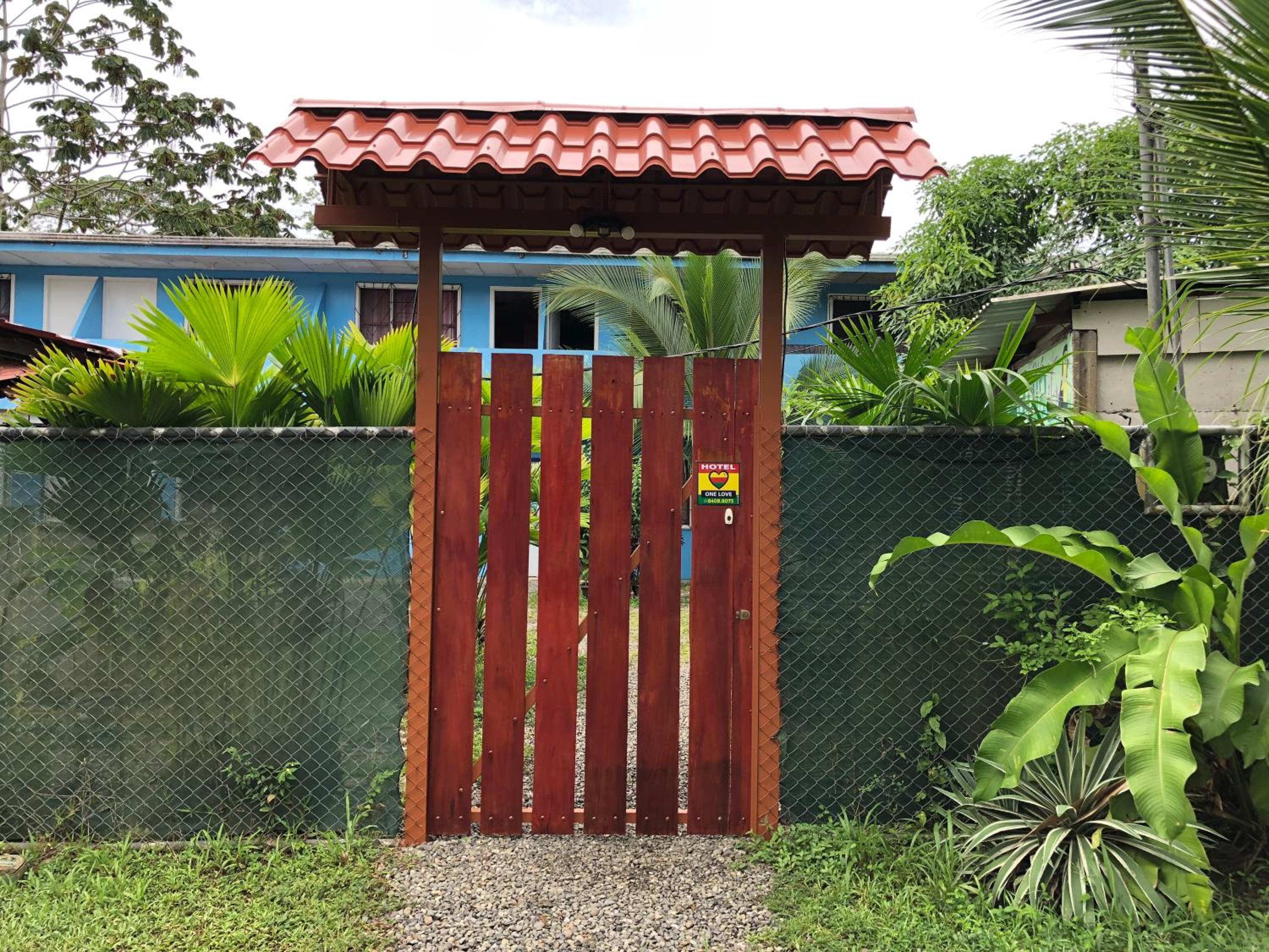 Hotel One Love Puerto Viejo