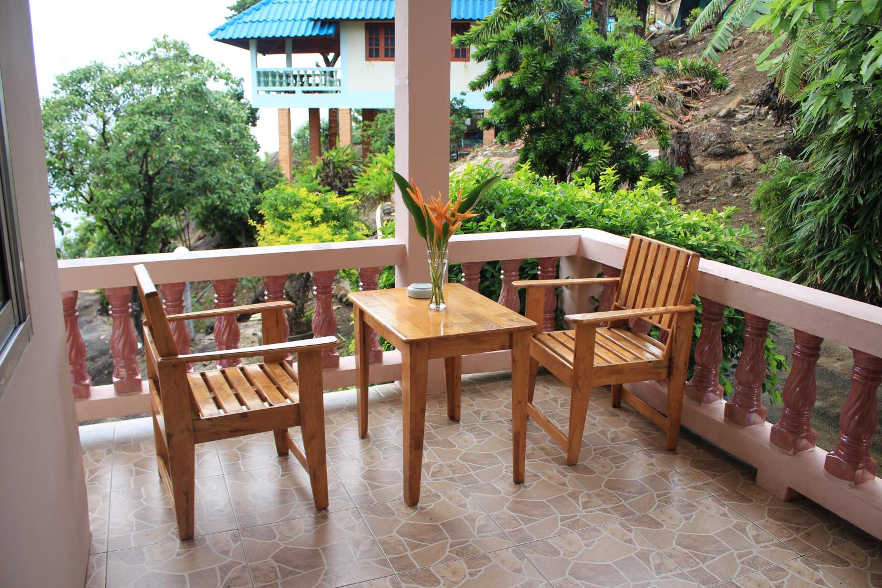 Dragon Hut Resort