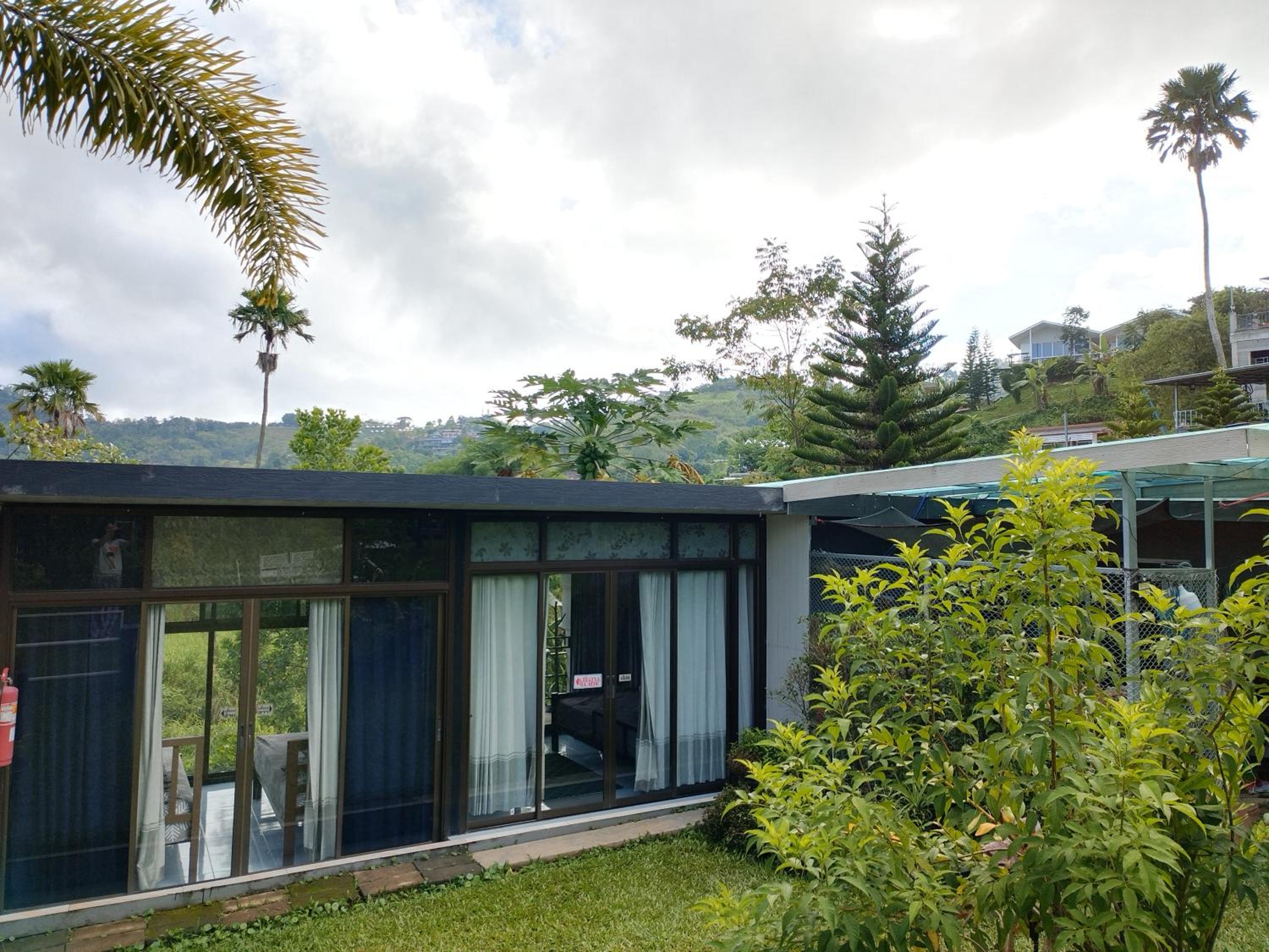 Thanorm Rak Resort