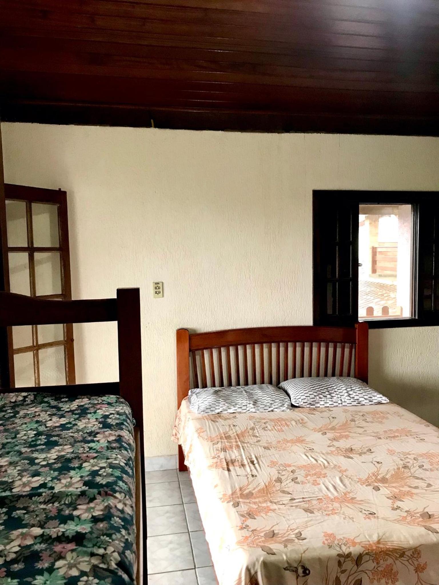 Sobrado e Casa em Ubatuba