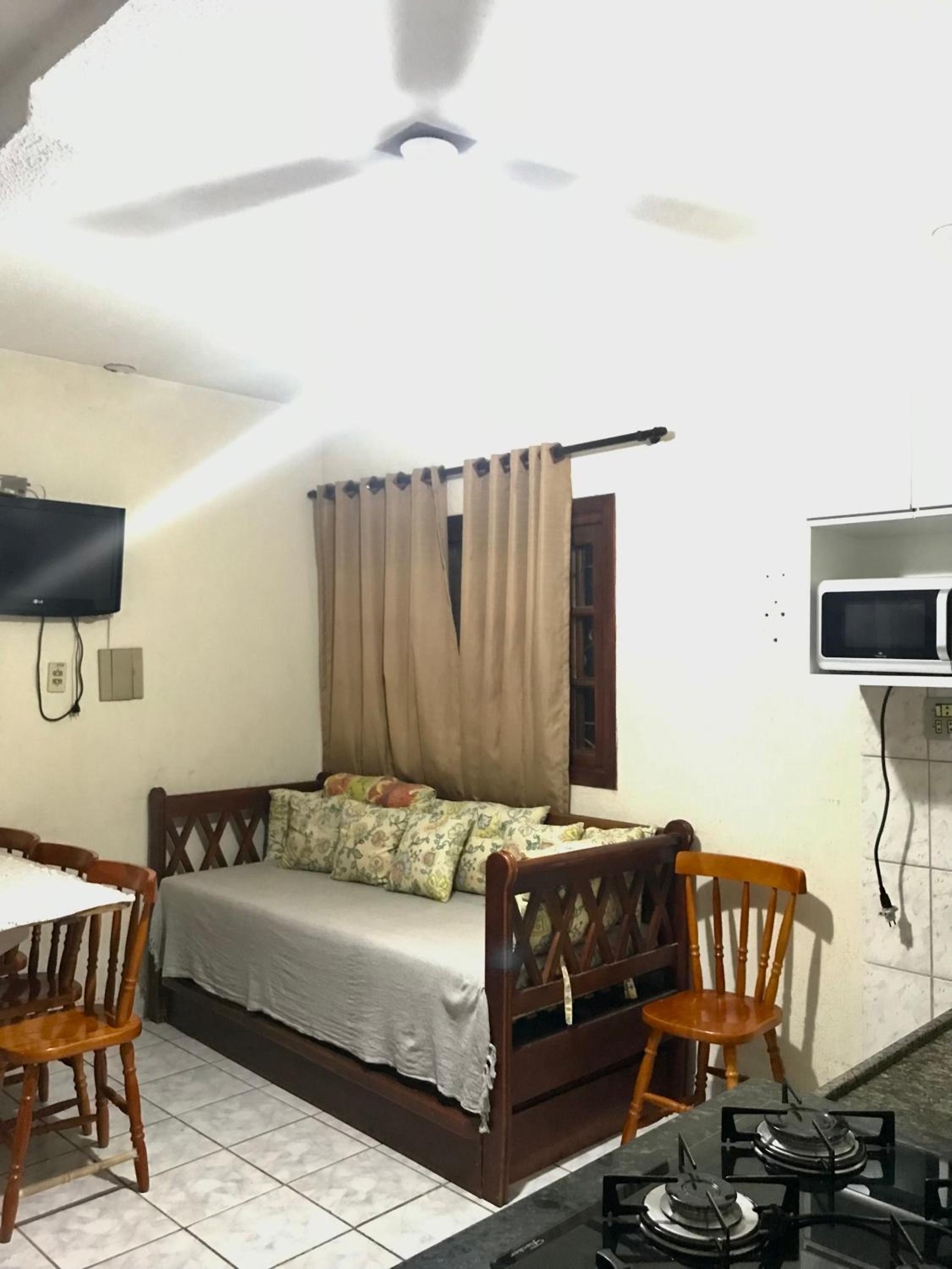Sobrado e Casa em Ubatuba