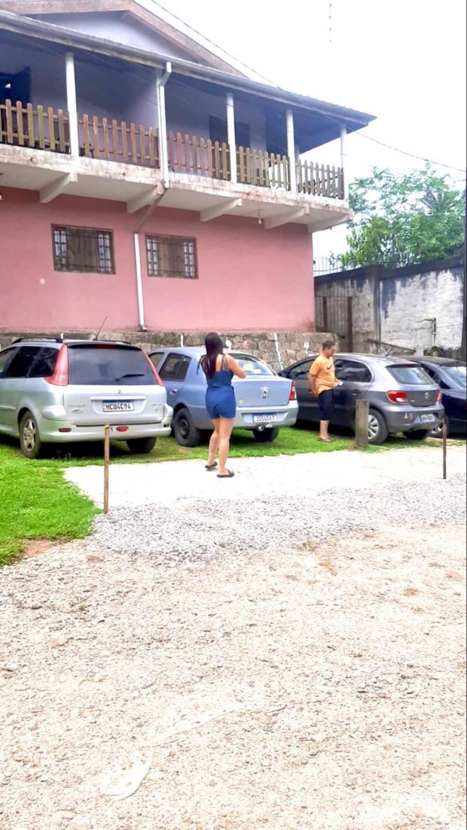 Sobrado e Casa em Ubatuba