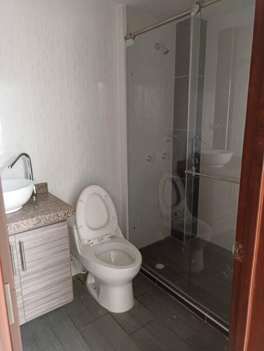 Agradable casa para alojamiento completo CURITI