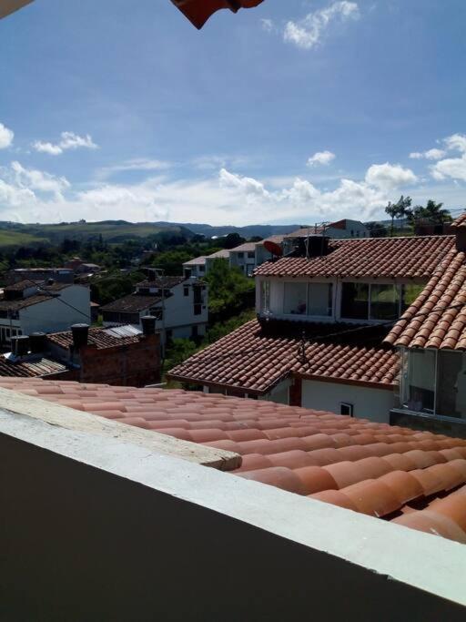Agradable casa para alojamiento completo CURITI