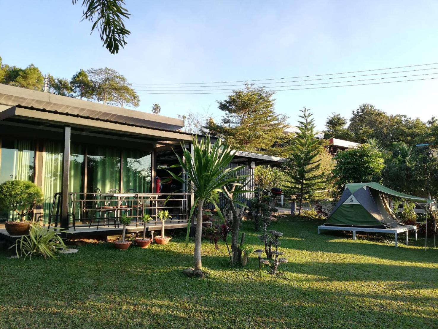Thanorm Rak Resort