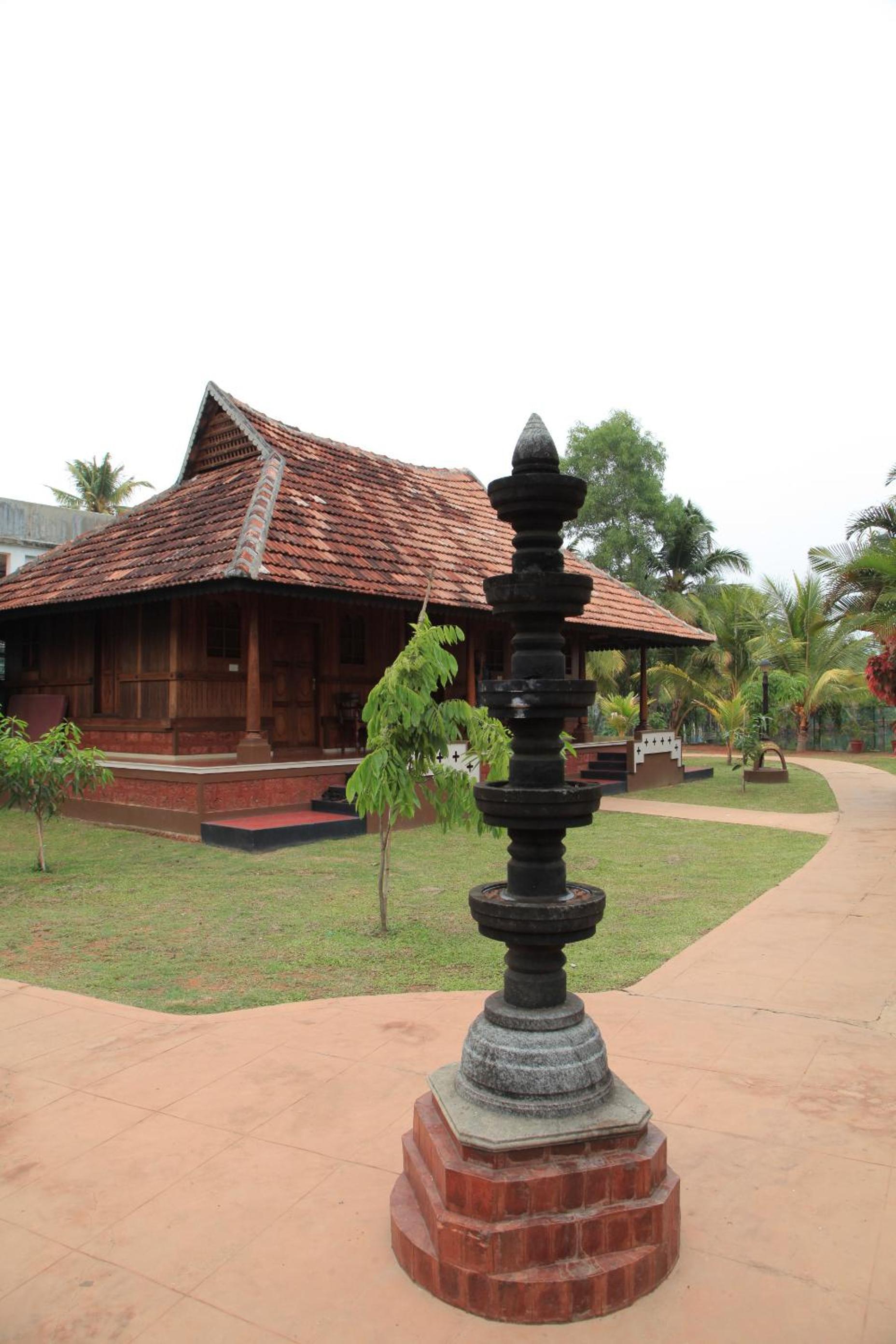 Cherai Beach Resorts