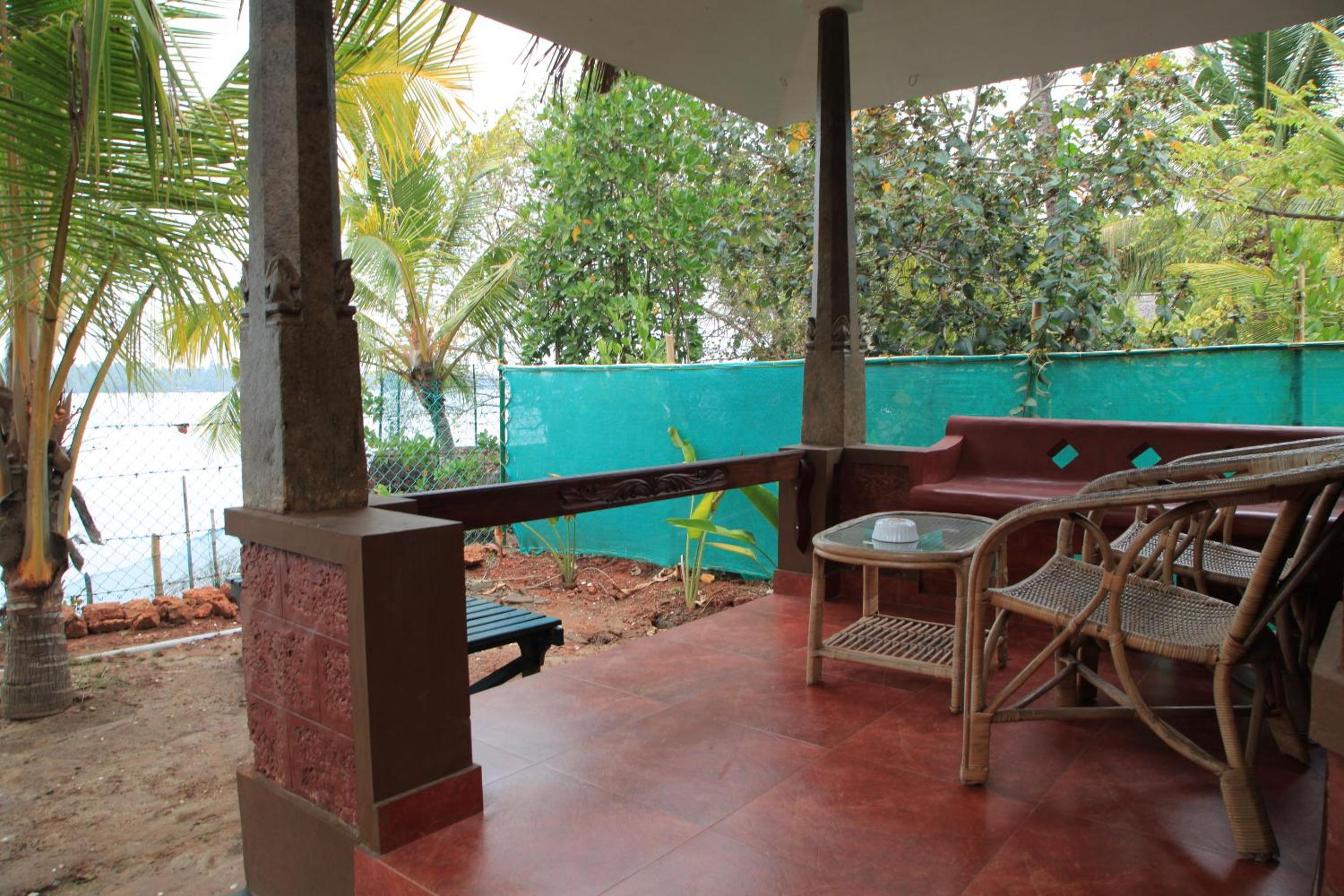 Cherai Beach Resorts