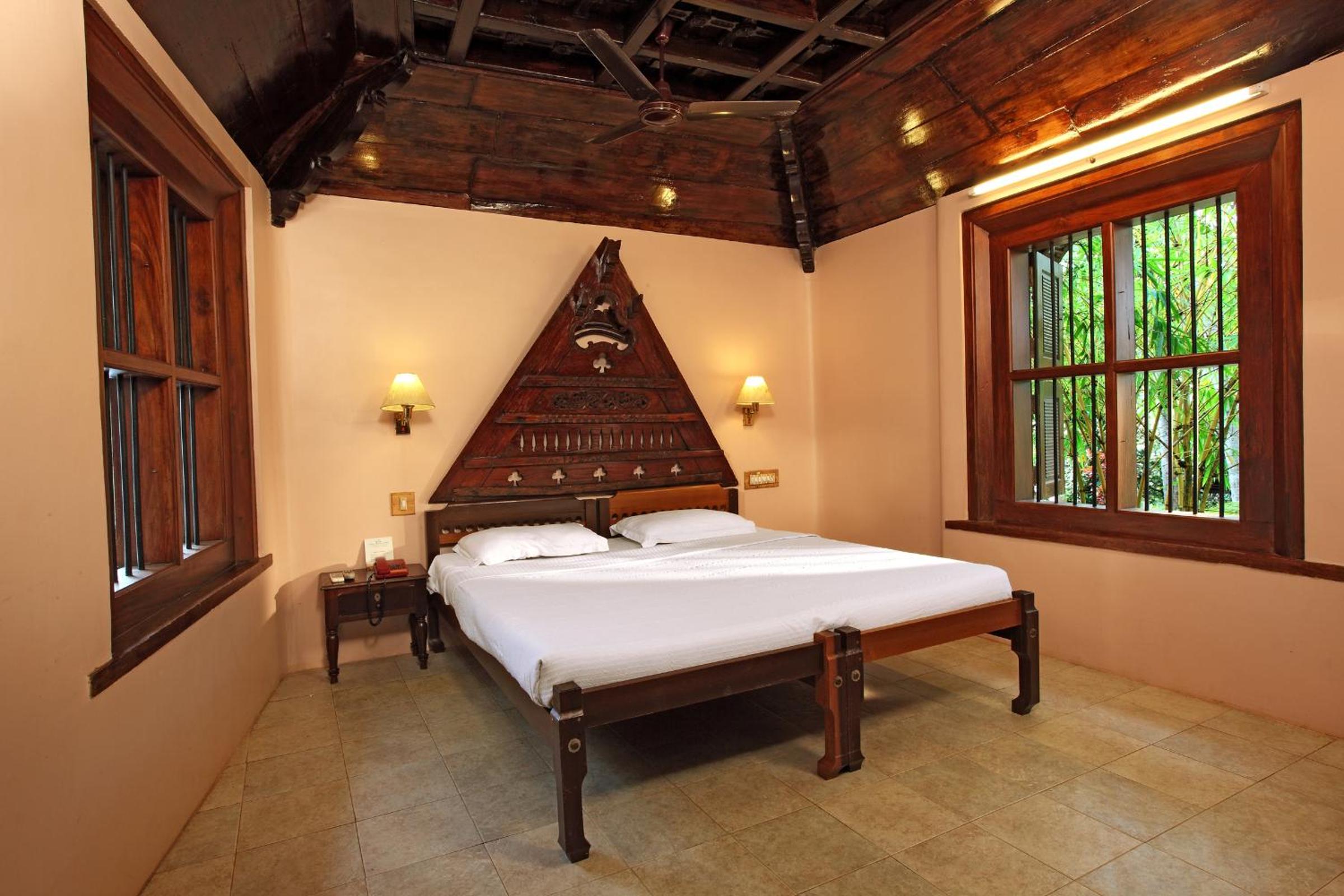 Cherai Beach Resorts