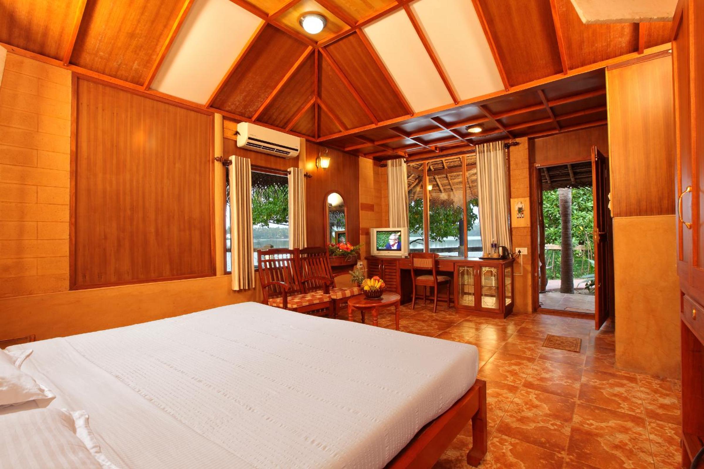 Cherai Beach Resorts