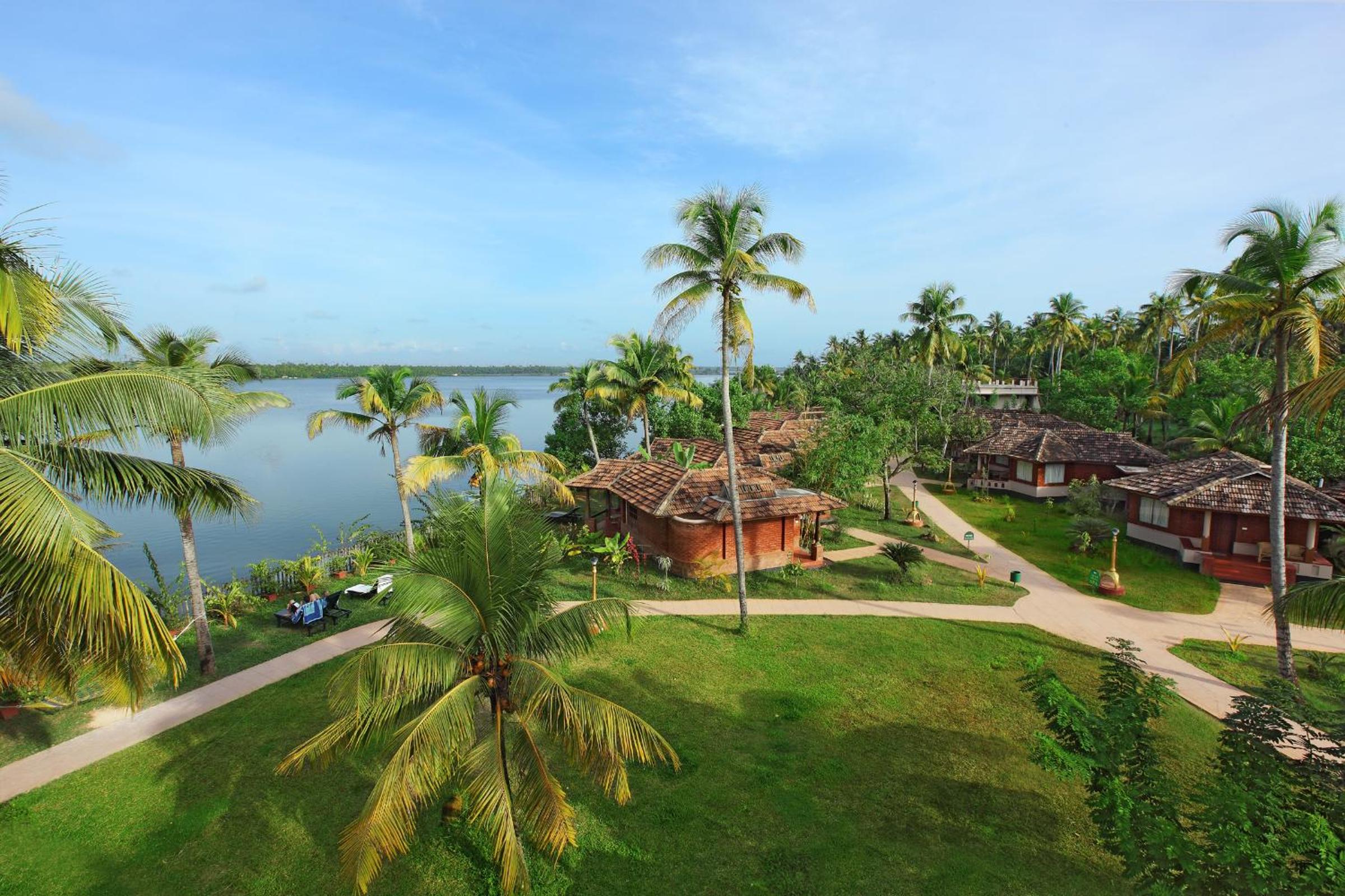 Cherai Beach Resorts
