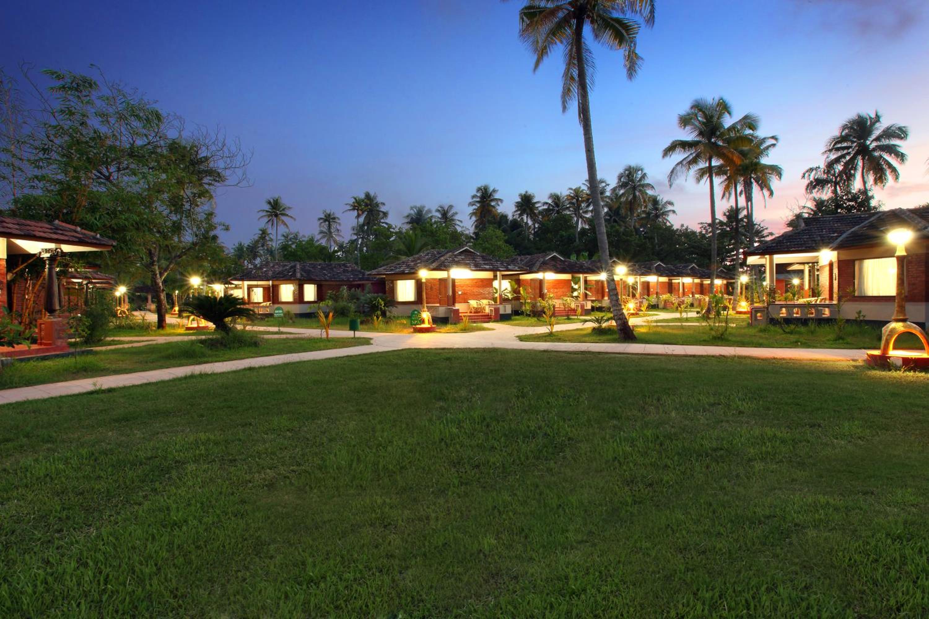 Cherai Beach Resorts